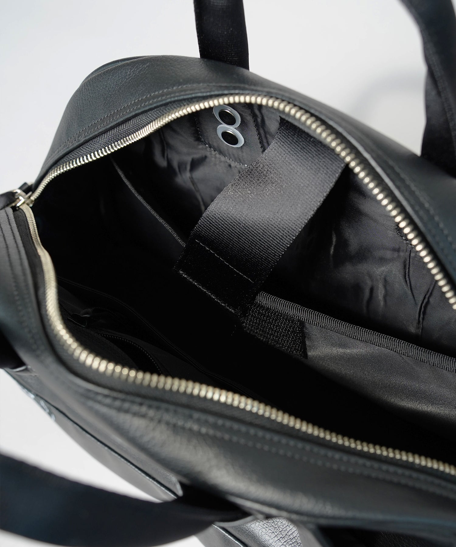 Aluminum Bonded Leather Shoulder Bag