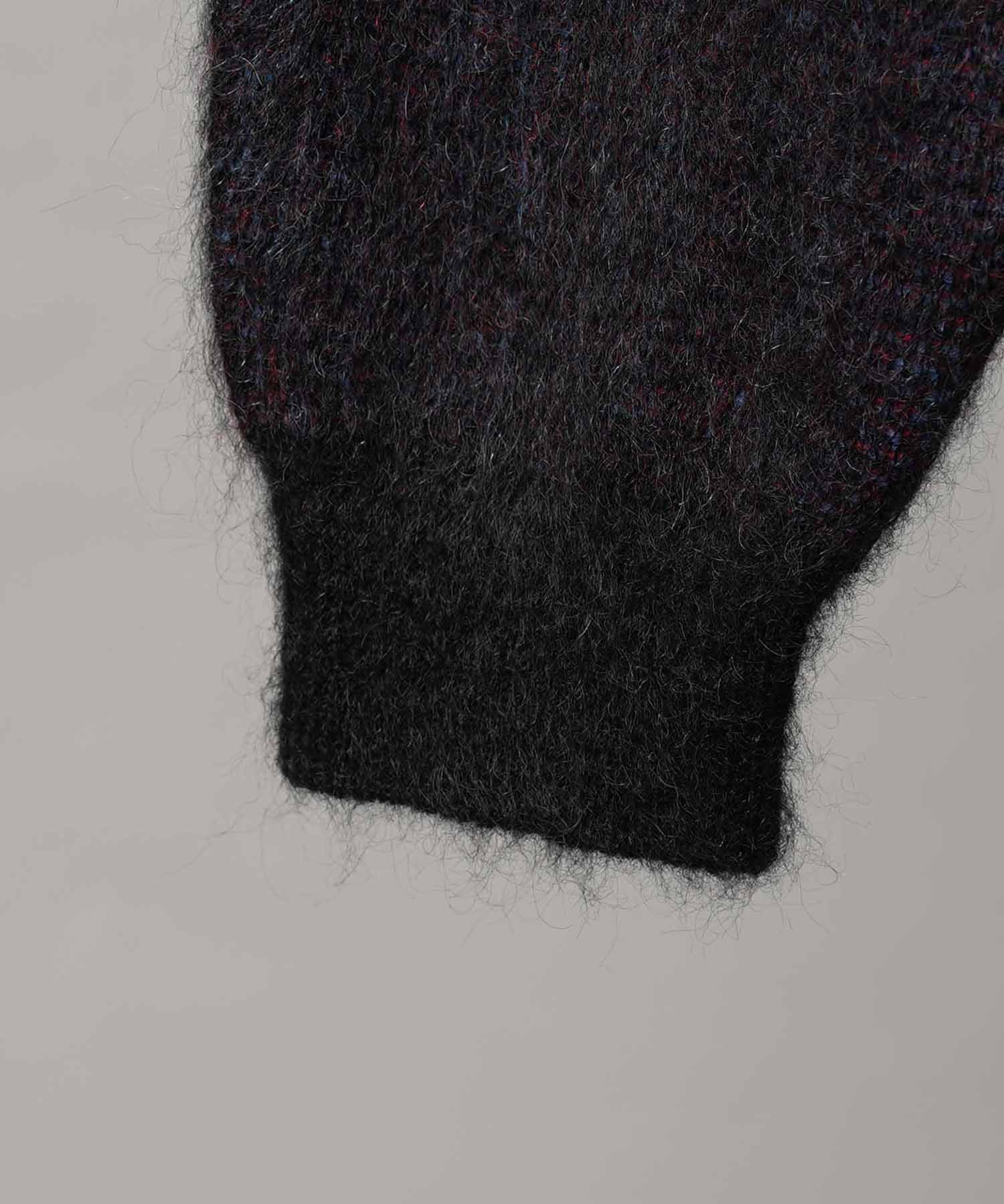 Gradation Short Length Prime-Over V-Neck Knit Pullover