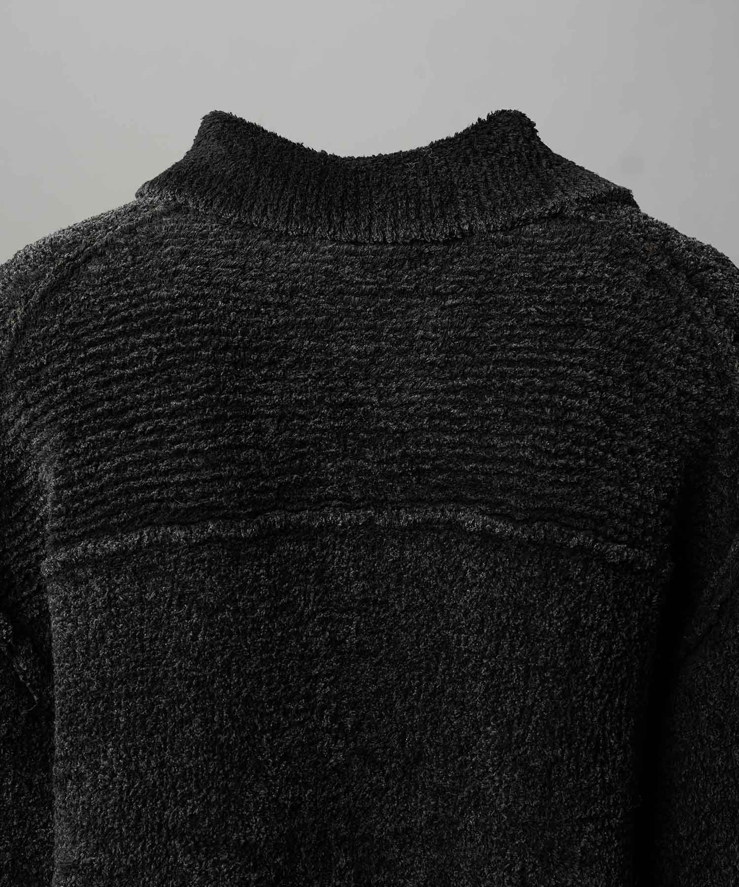 Gradation Short Length Prime-Over V-Neck Knit Pullover