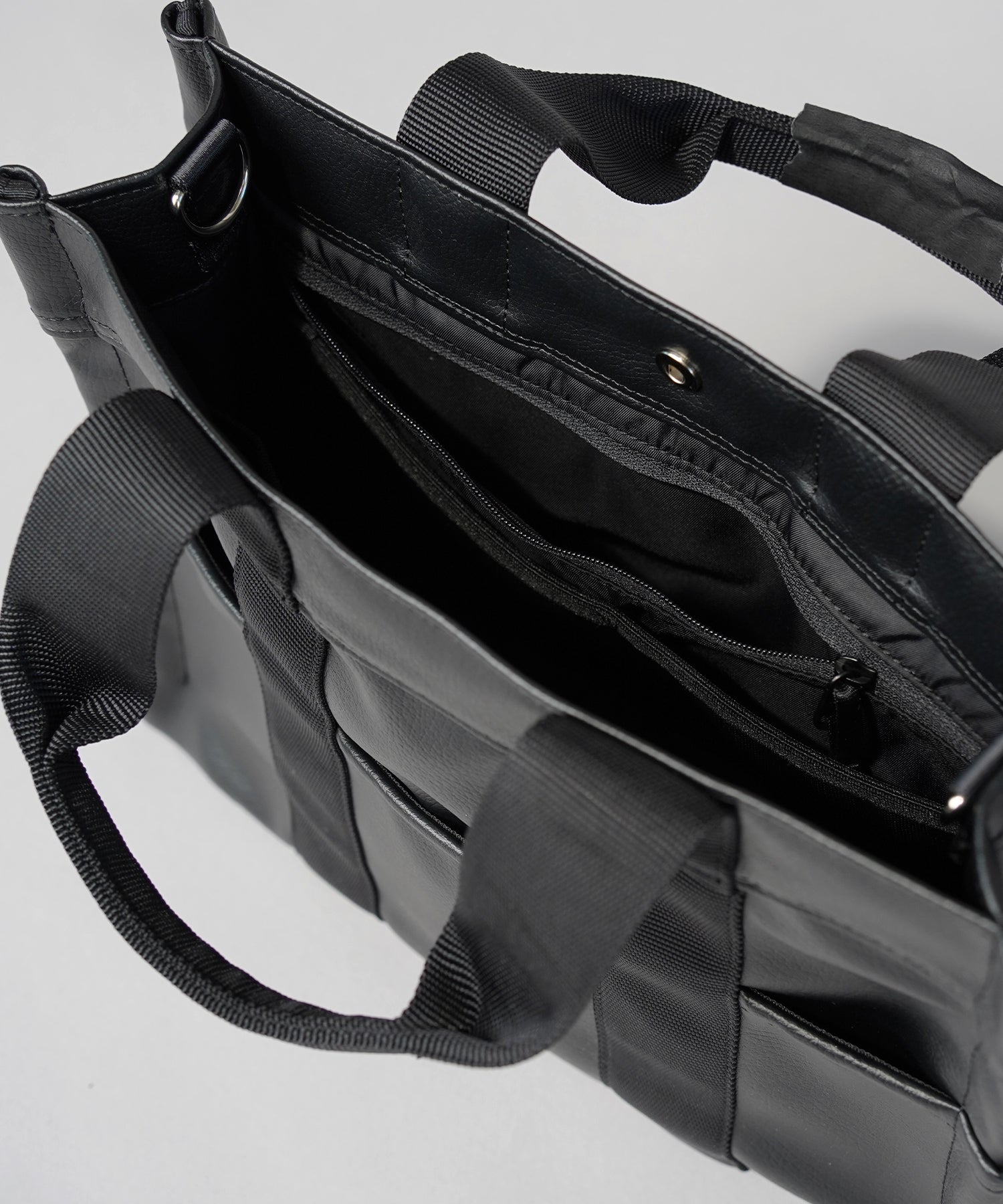 Aluminum Bonded Leather Shoulder Bag