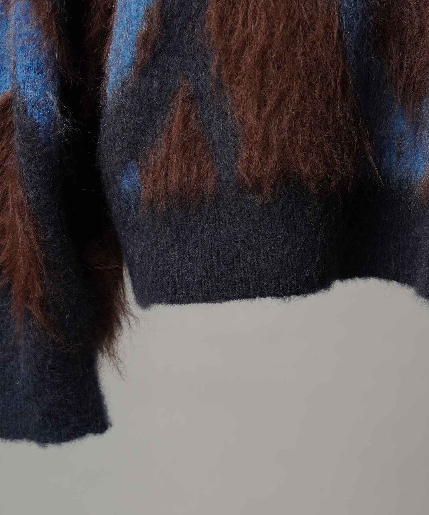 Gradation Short Length Prime-Over V-Neck Knit Pullover