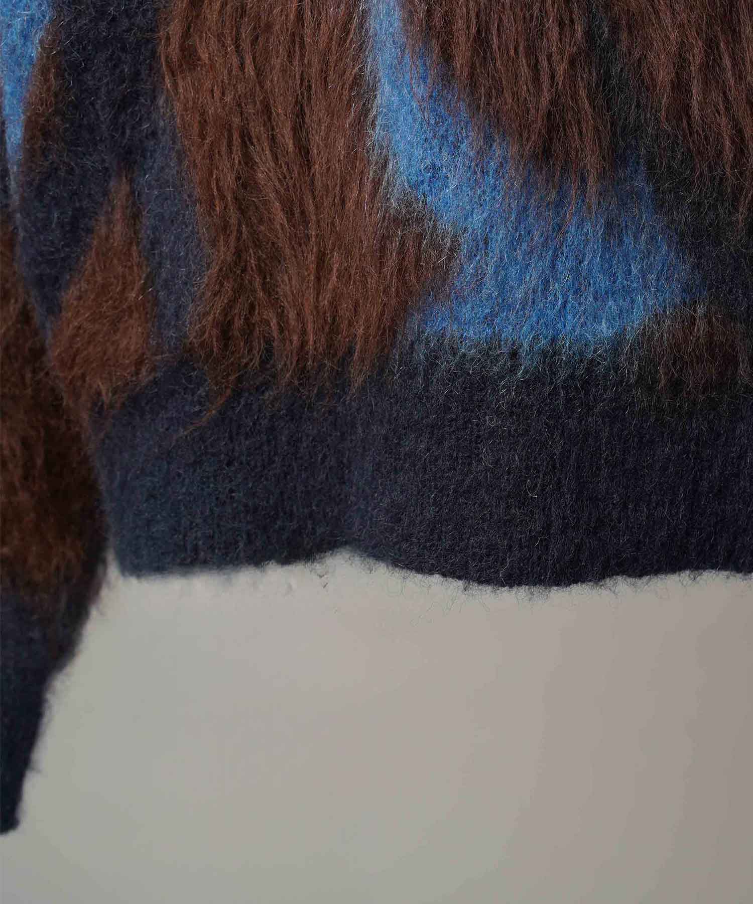 Gradation Short Length Prime-Over V-Neck Knit Pullover