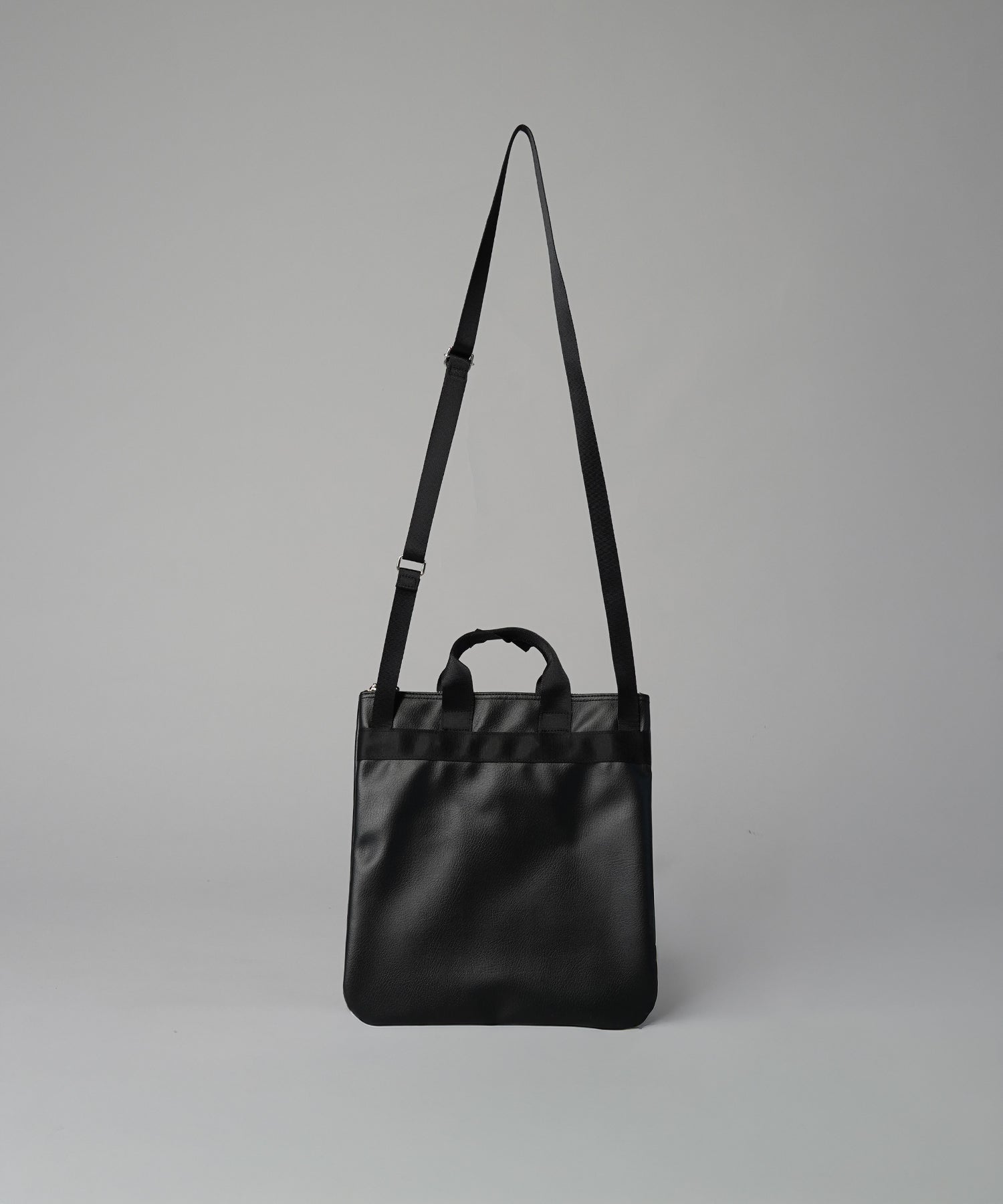Aluminum Bonded Leather Shoulder Bag