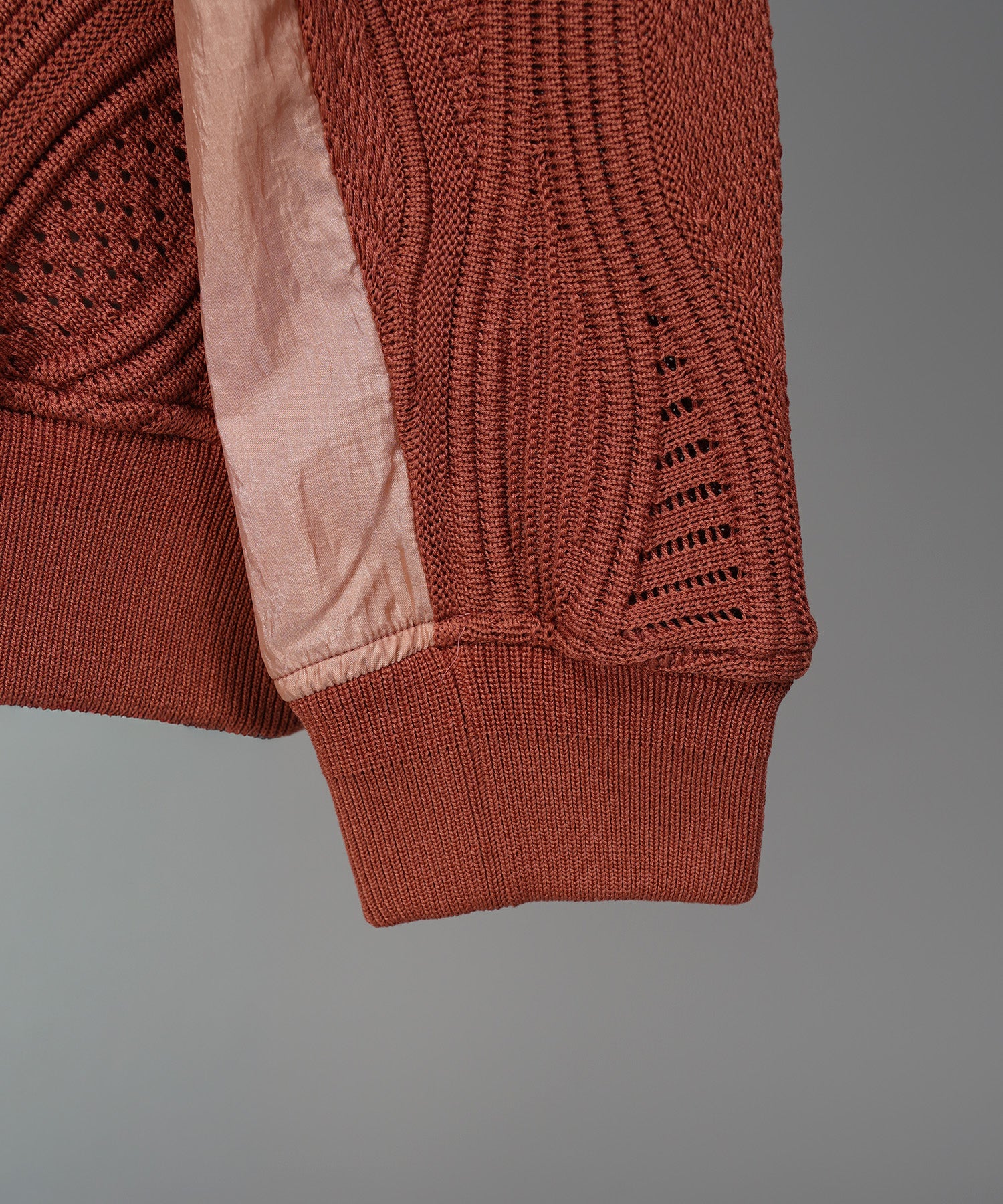 Different Material Docking Prime-Over 3D Knit Pullover