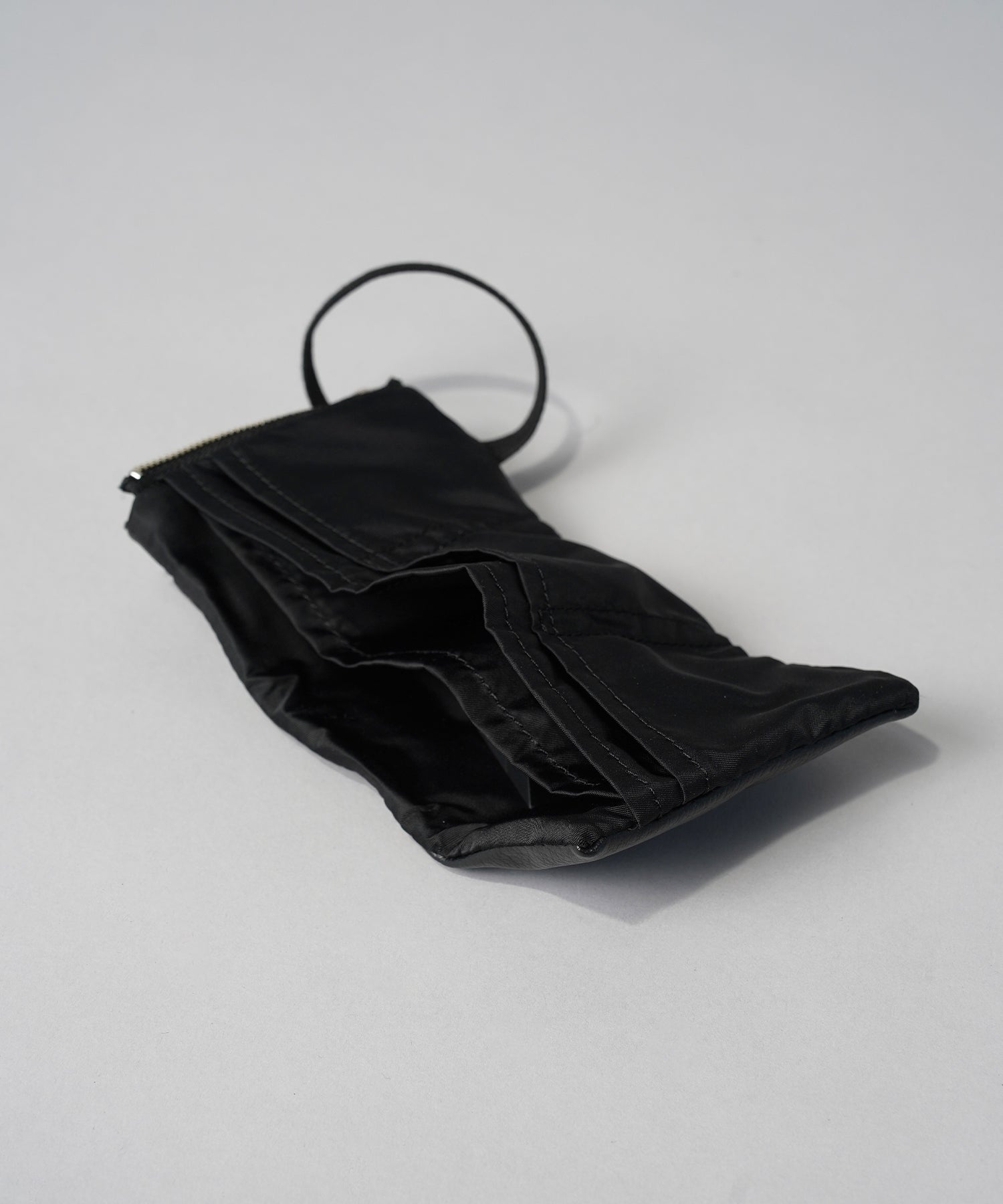 Aluminum Bonded Leather Shoulder Bag