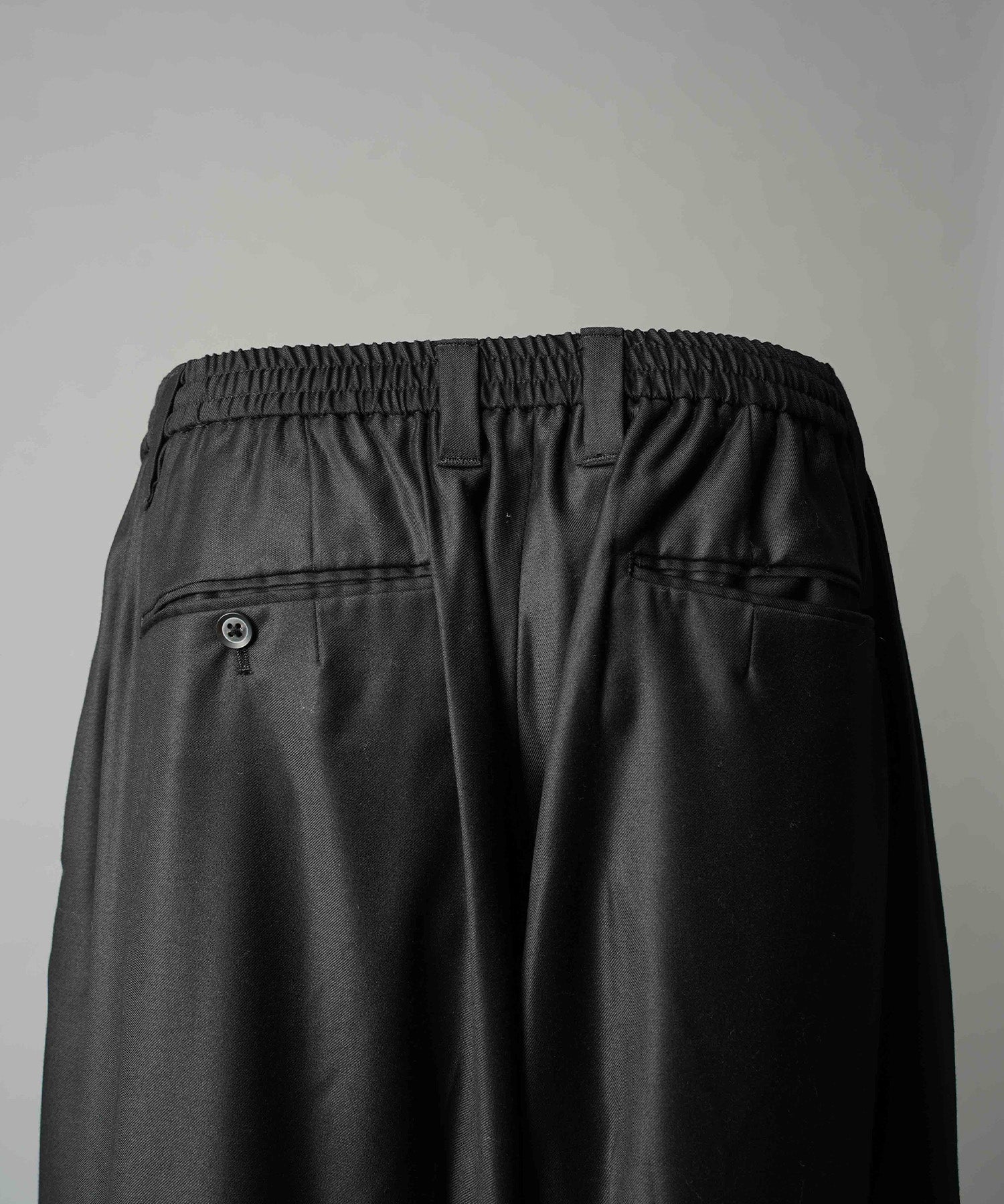 【美品】 バーニーズニューヨーク ロロピアーナ SUPER130s FOURSEASONS L～XLサイズ相当 Loro Piana Super130s Wool Relax-Over Set Up