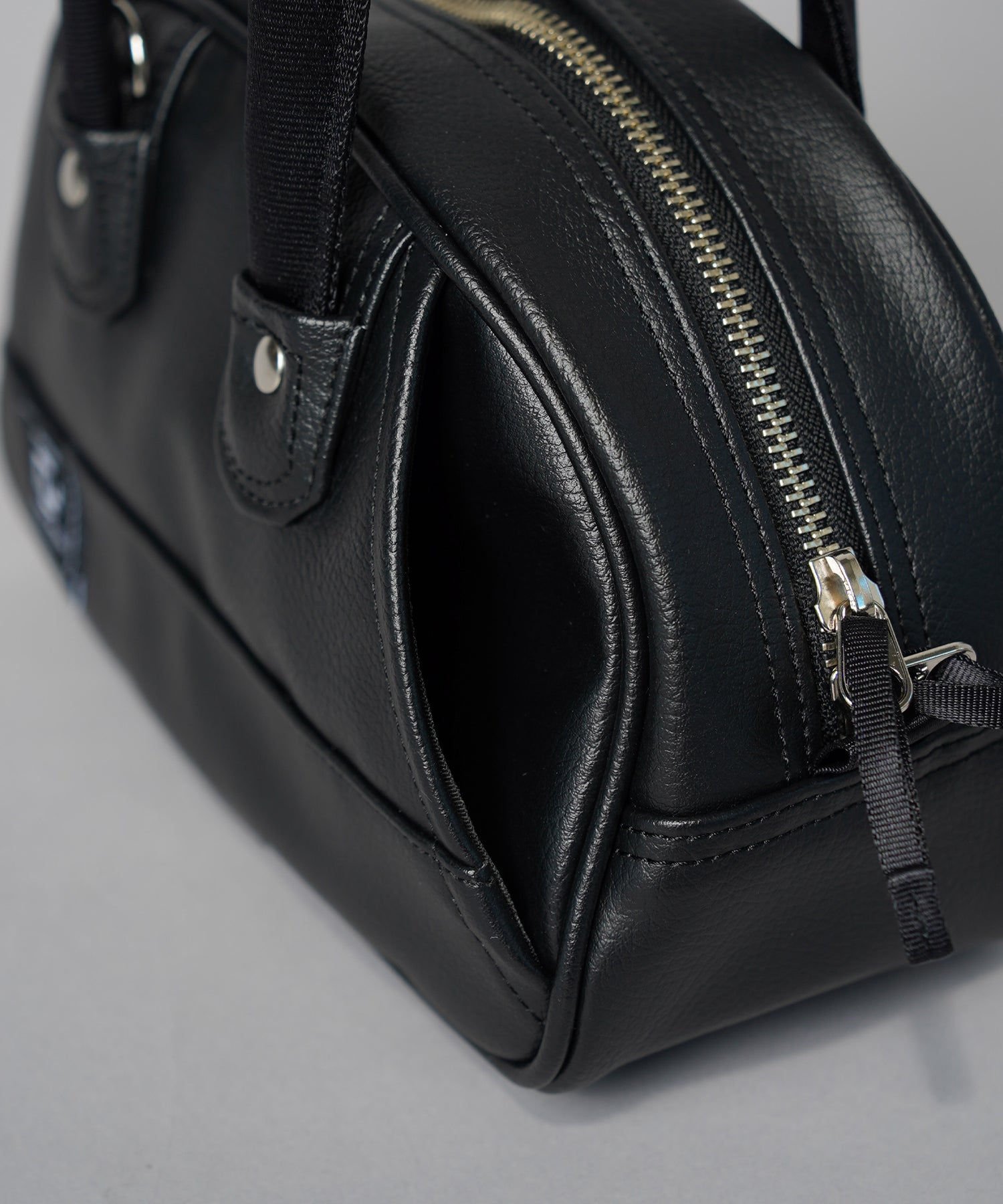 Aluminum Bonded Leather Shoulder Bag