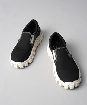 [SPECIAL SHOES FACTORY COLLABORATION] Rattling Sole Low-Cut Shoes