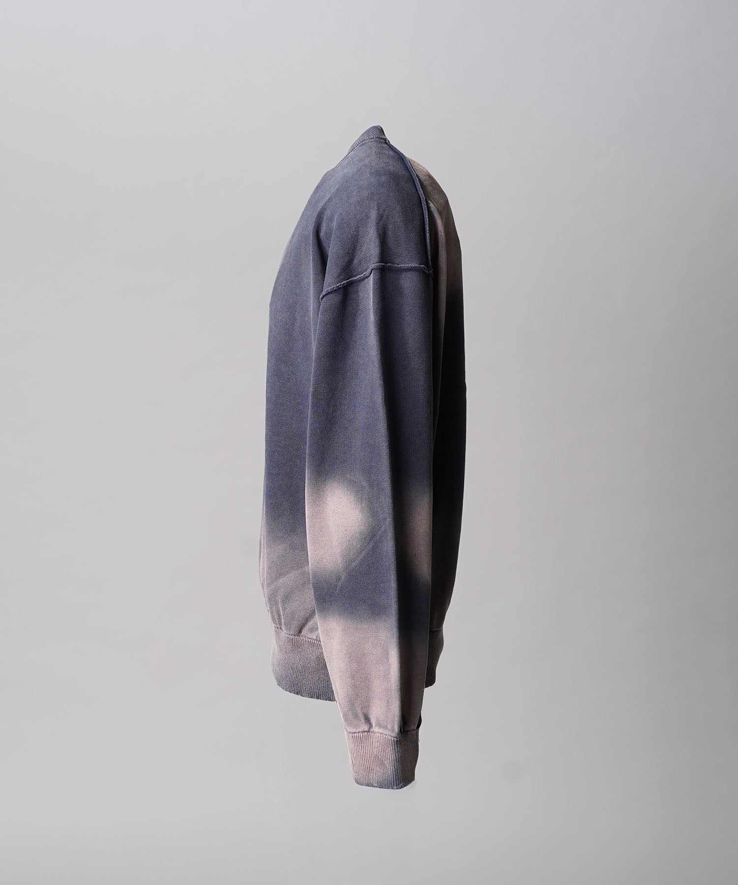 Gradation Dye Prime-Over Crew Neck Knit Pullover