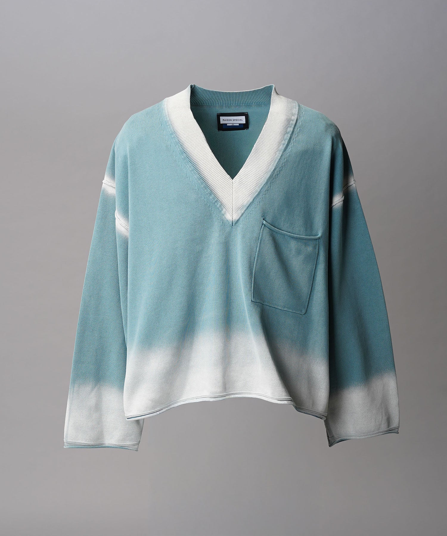 Gradation Short Length Prime-Over V-Neck Knit Pullover