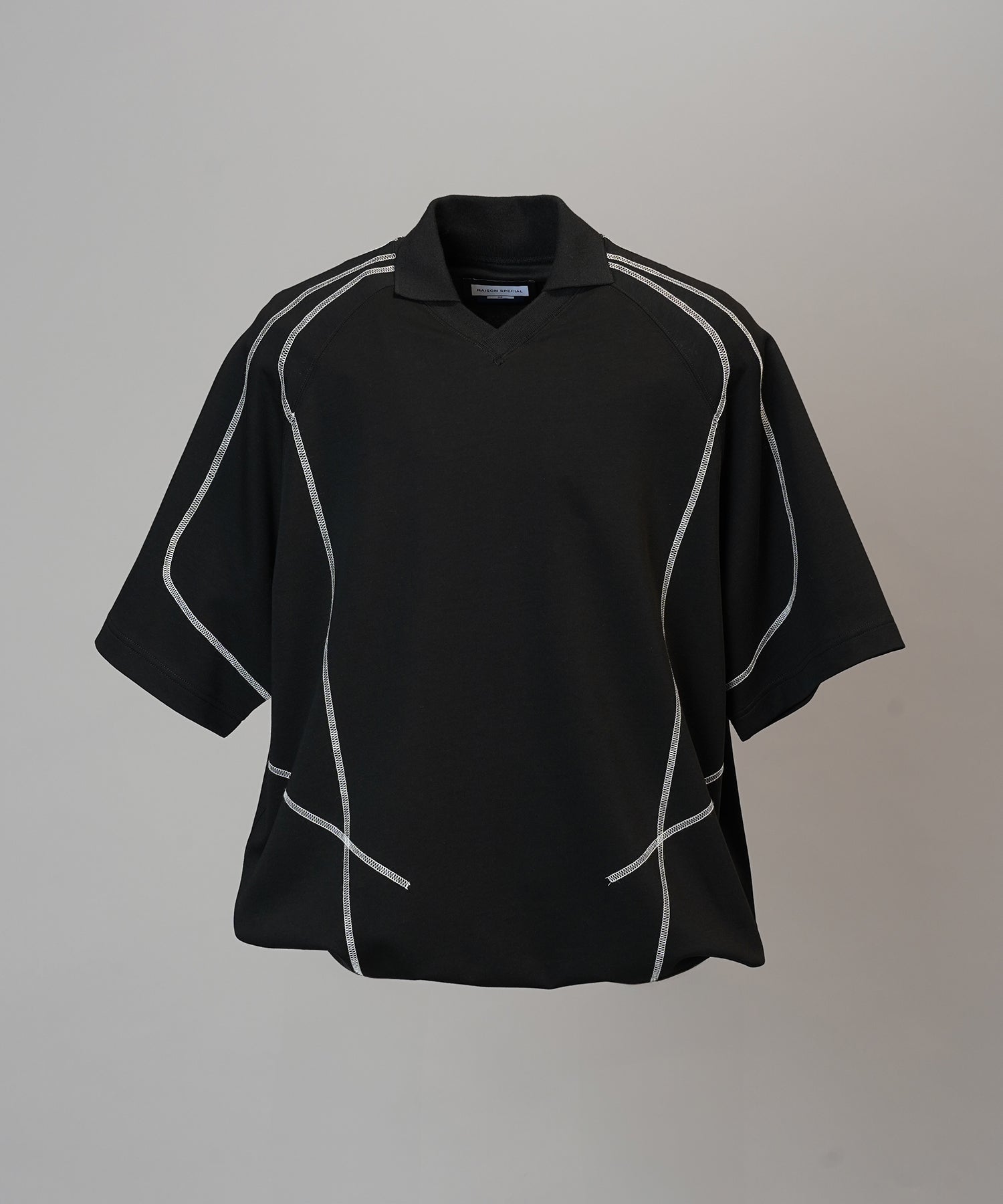 【26SS PRE-ORDER】V-neck Stitch Work Prime-Over Raglan Short Sleeve Polo Shirt