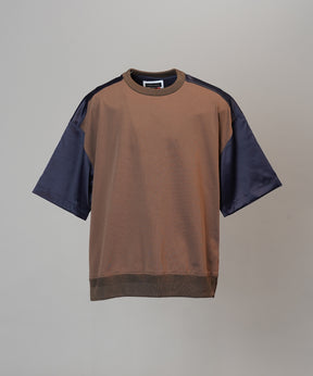 Different Material Docking Prime-Over Side Zip T-Shirt