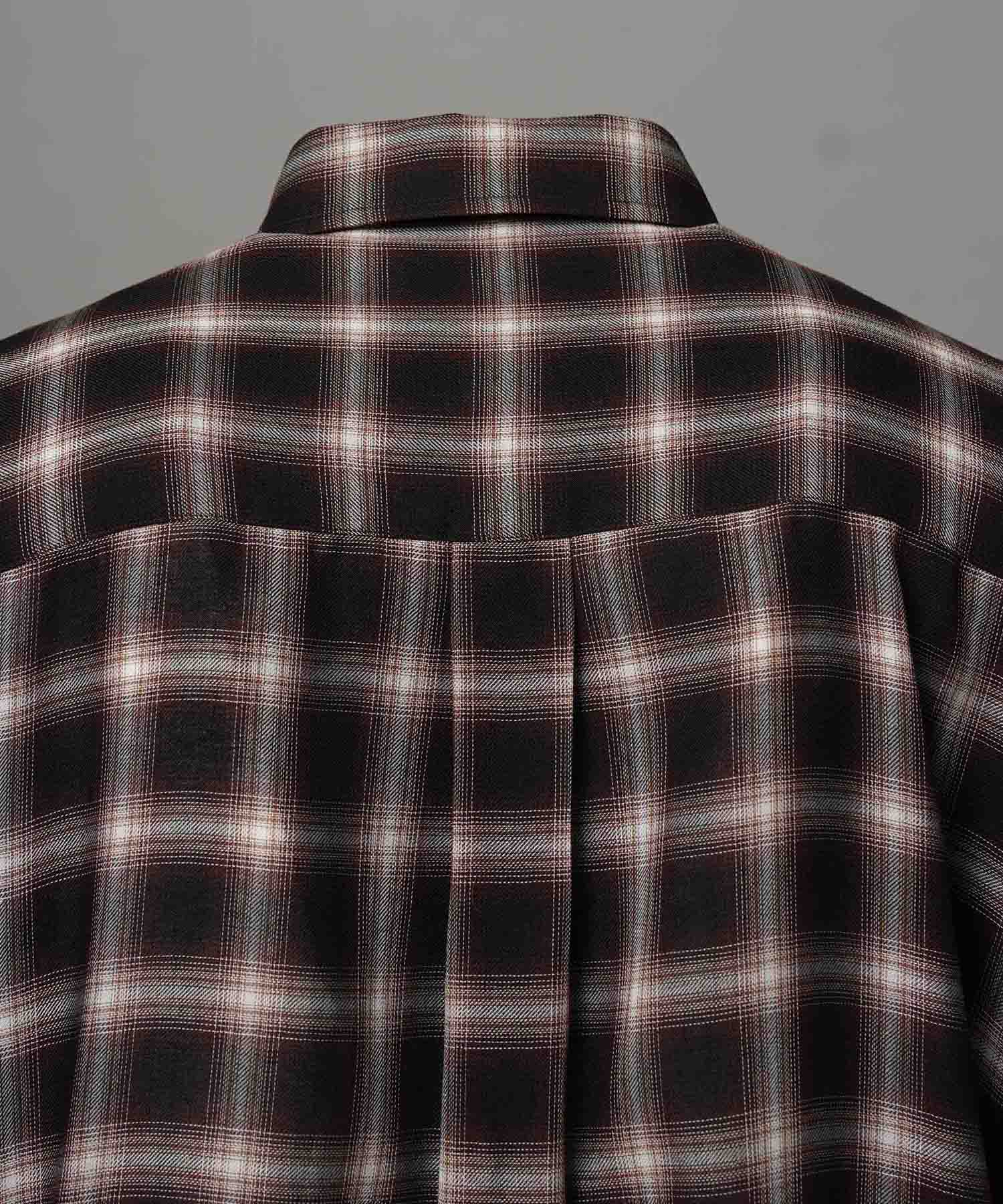 Prime-Over Ombre 점검 일반 칼라 셔츠 코트