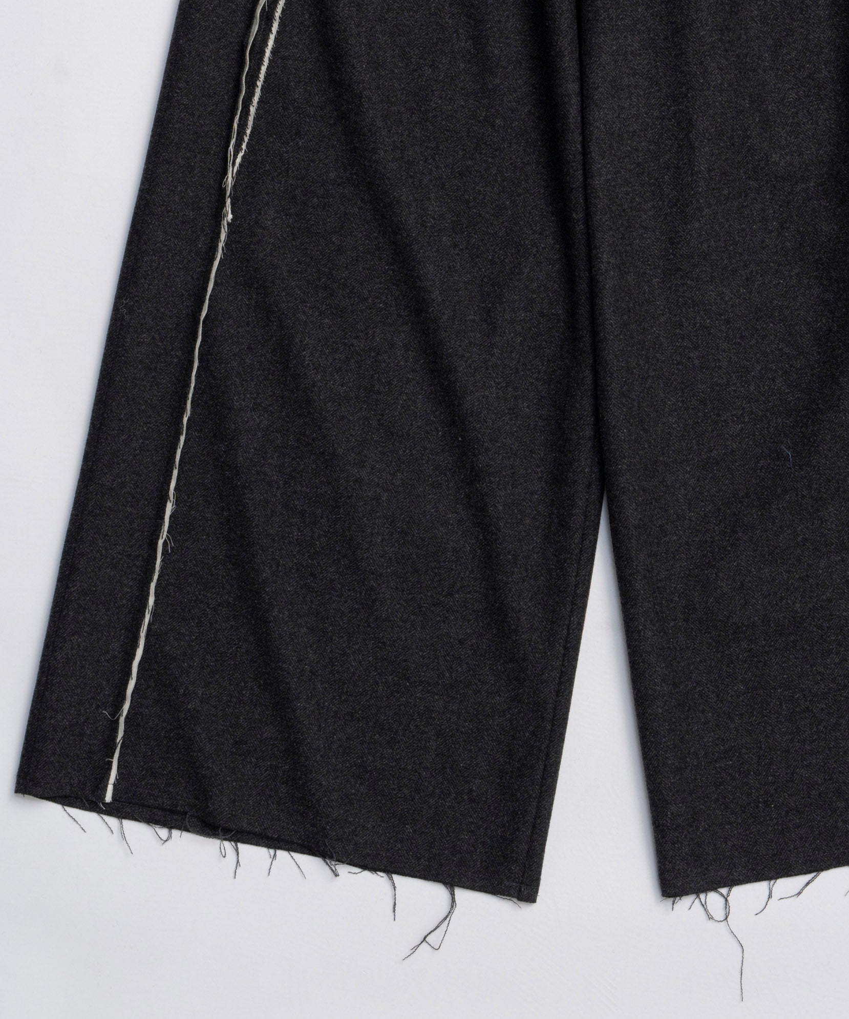 [25WINTER PRE-ORDER] Saxony Easy Pants