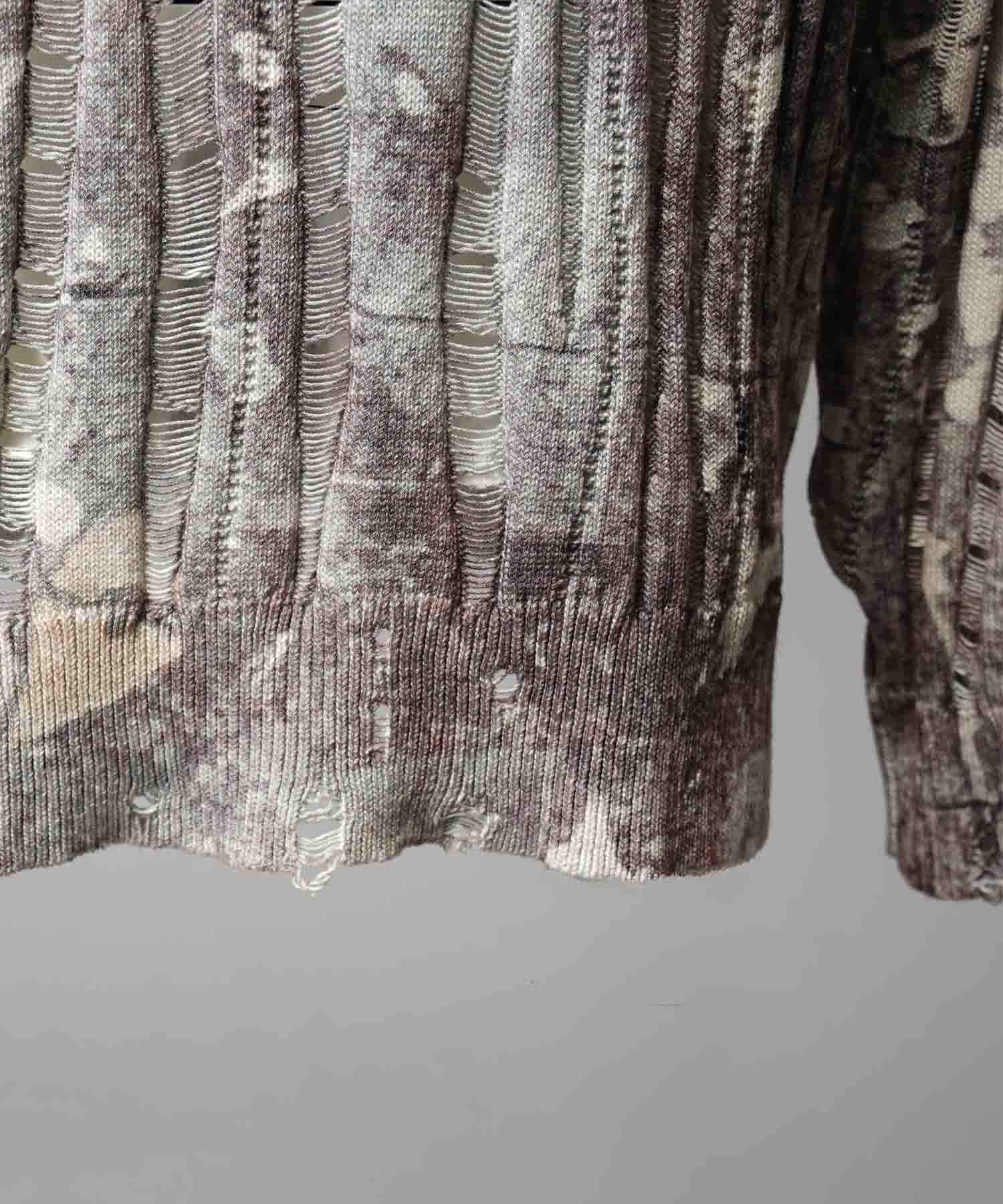 Wall Art Print Damage Knit Pullover