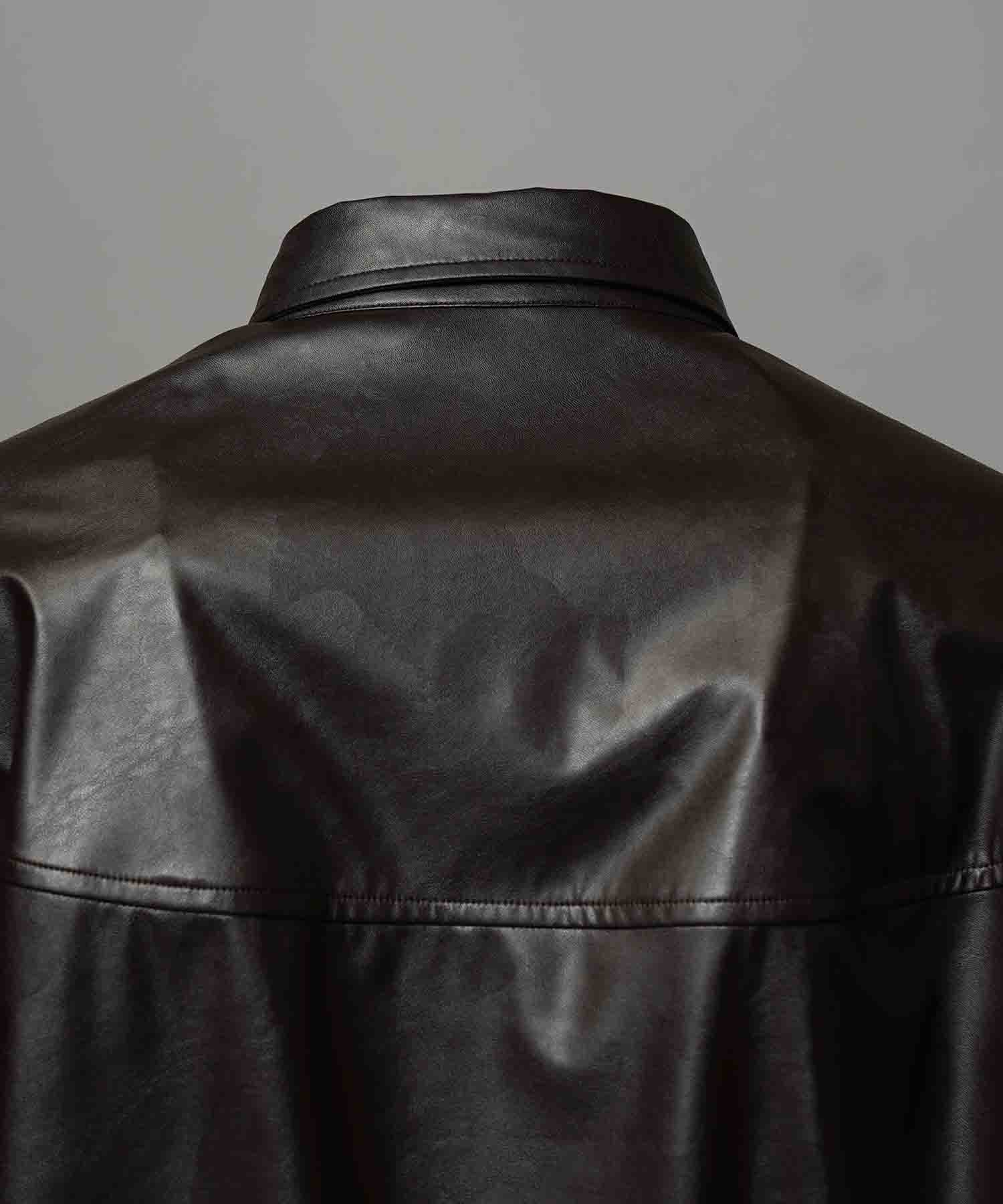 Curve Switching A Light Eco Leather Shirt