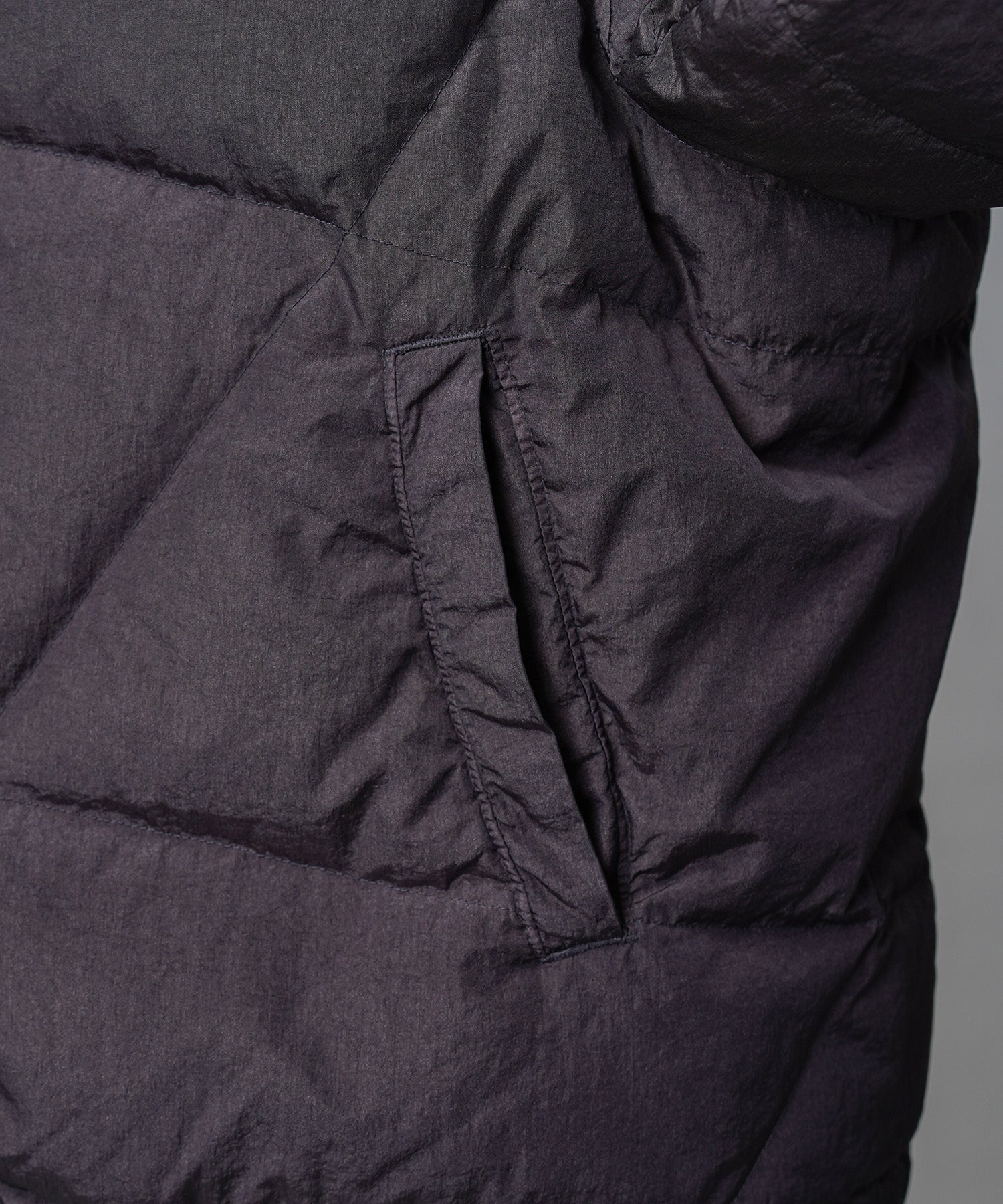 [25AW PRE-ORDER] B-3 Fake Mouton Jacket