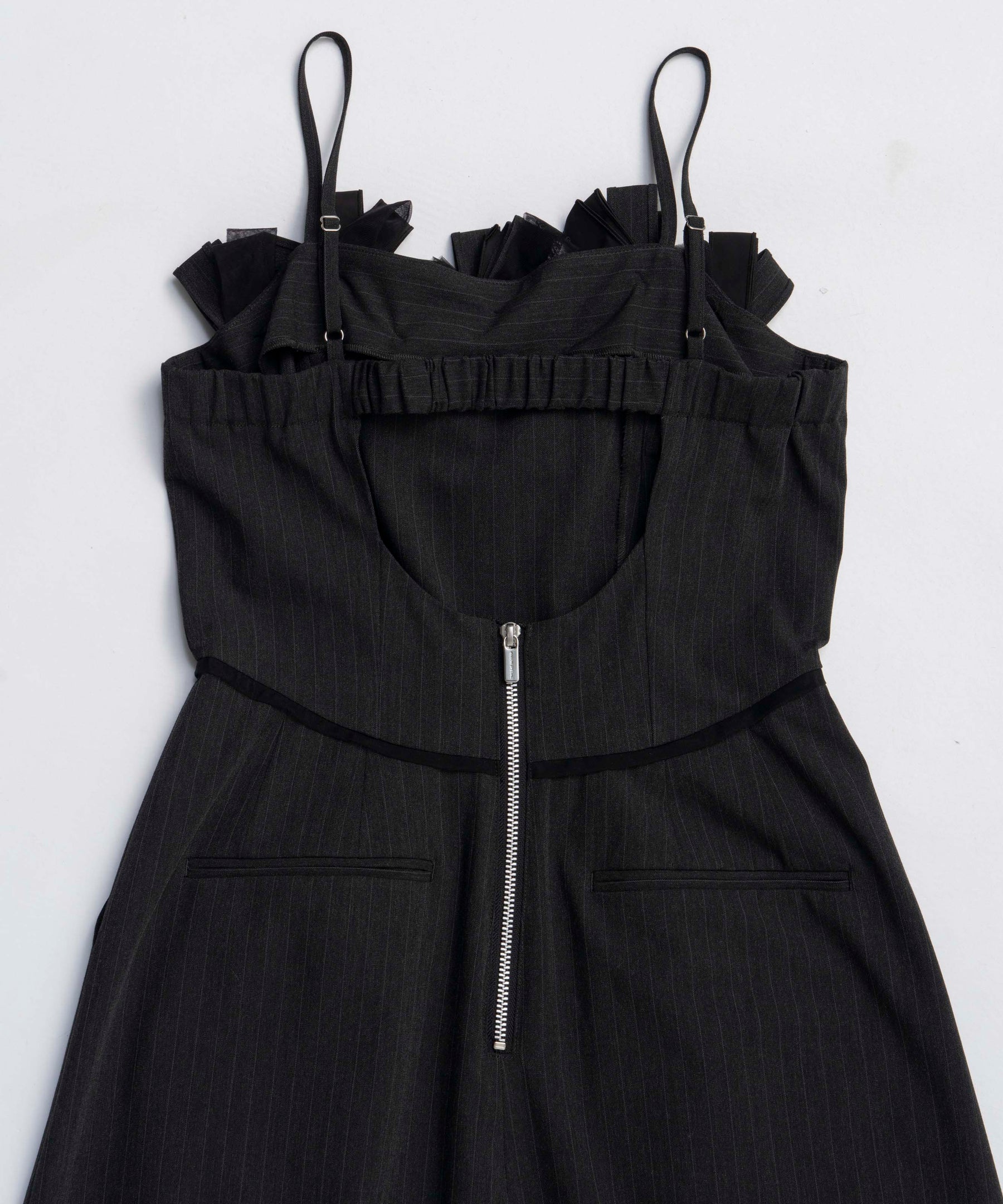 [25WINTER PRE-ORDER] Rolled Flower Motif All-in-one