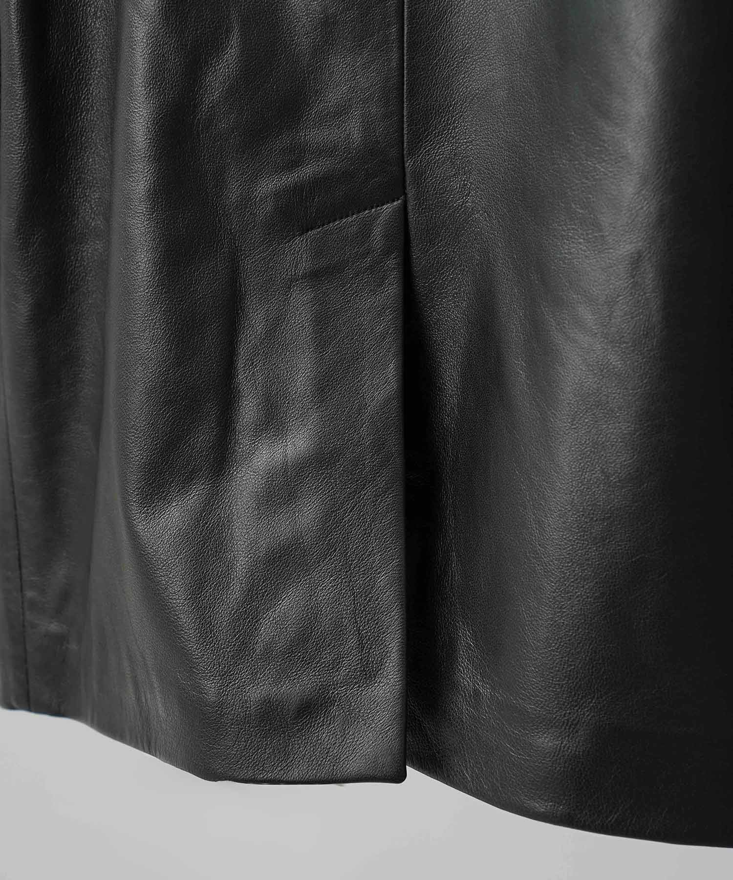 [25AW 사전 주문] 양 가죽은 정점에 정착 된 라펠 반 더블 테일러드 재킷