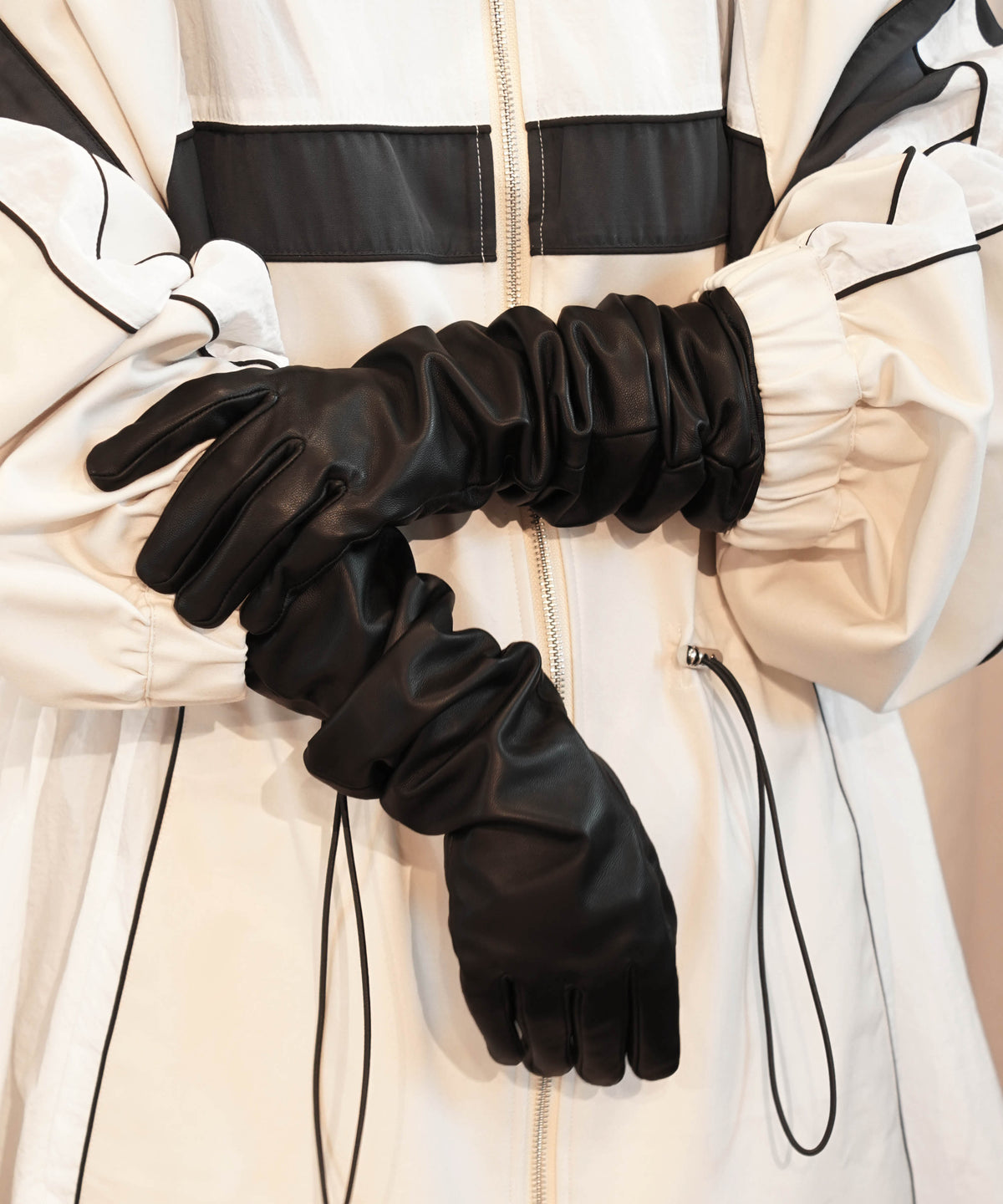 Side Gathers Lamb Leather Long Gloves