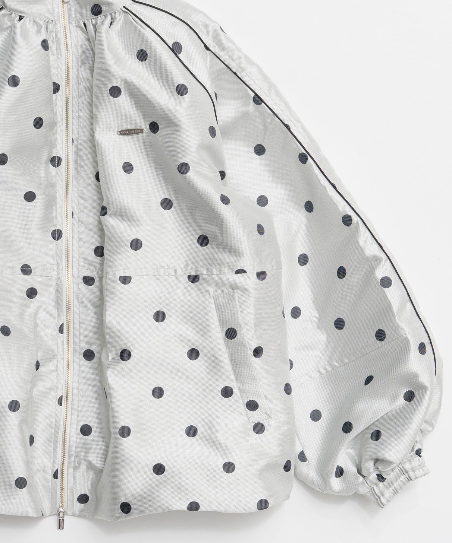 【26SPRING PRE-ORDER】Dot Voluminous Balloon Blouson
