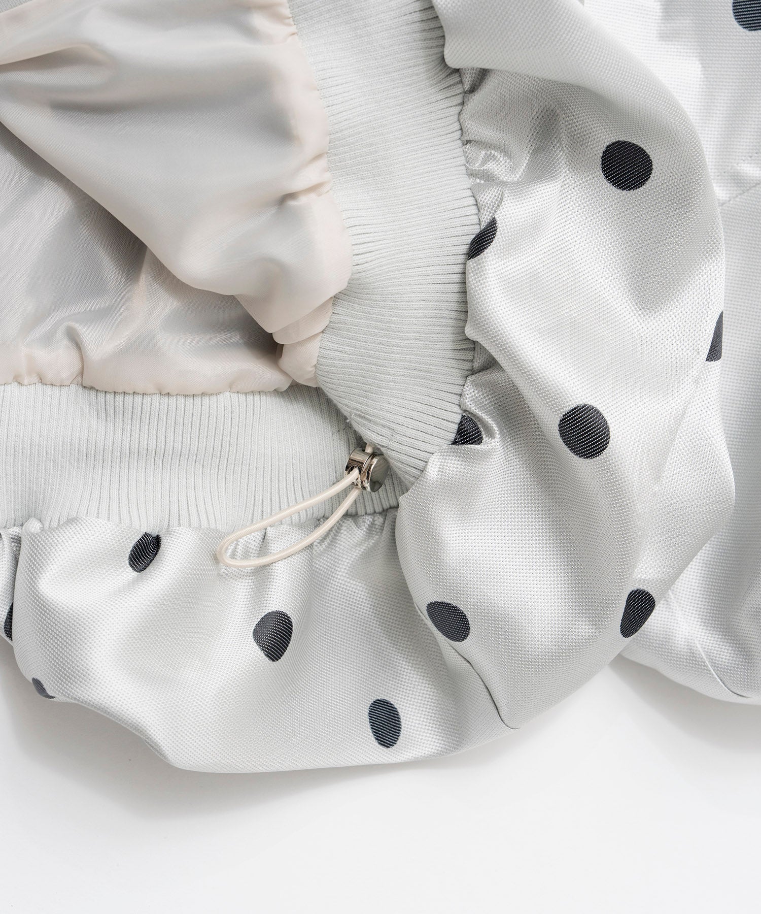 【26SPRING PRE-ORDER】Dot Voluminous Balloon Blouson