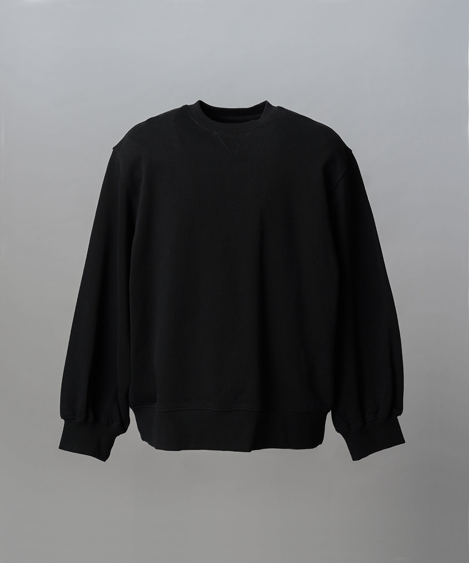 [25AW PRE-ORDER] Nuance Graphics Hand Stitching Long Sleeve TEE