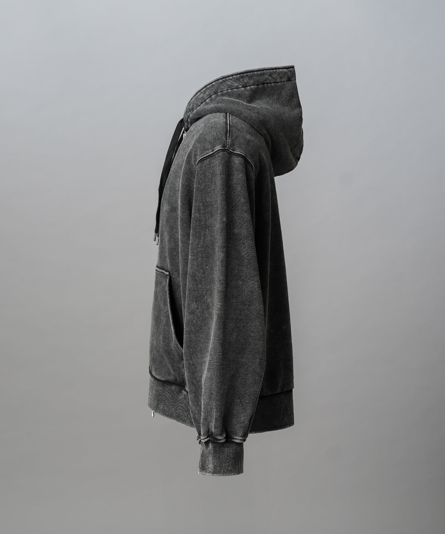 [25AW PRE-ORDER] Nuance Graphics Hand Stitching Long Sleeve TEE