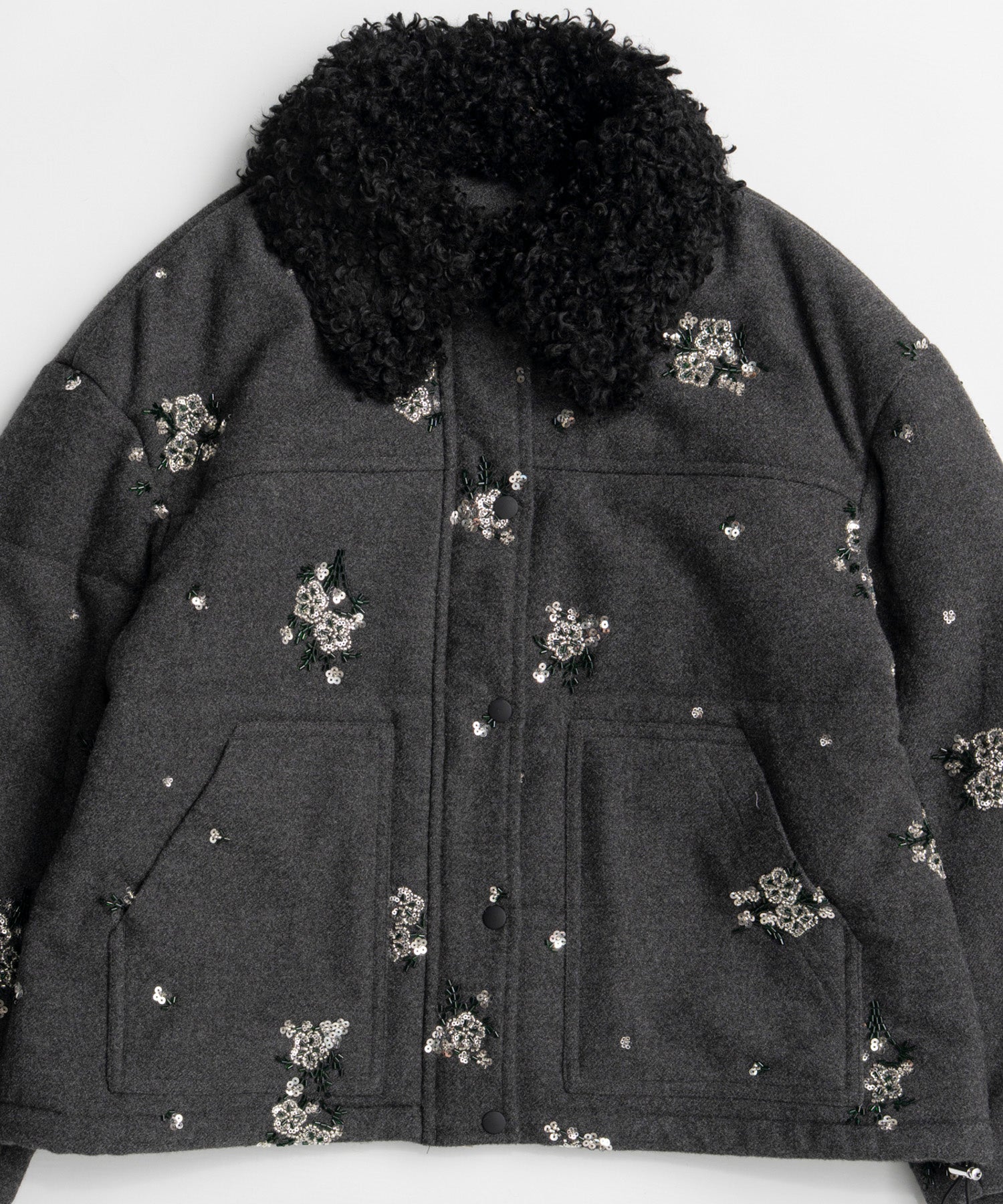 [26WINTER COLLECTION] 2WAY 领 Bijou 刺绣羽绒外套