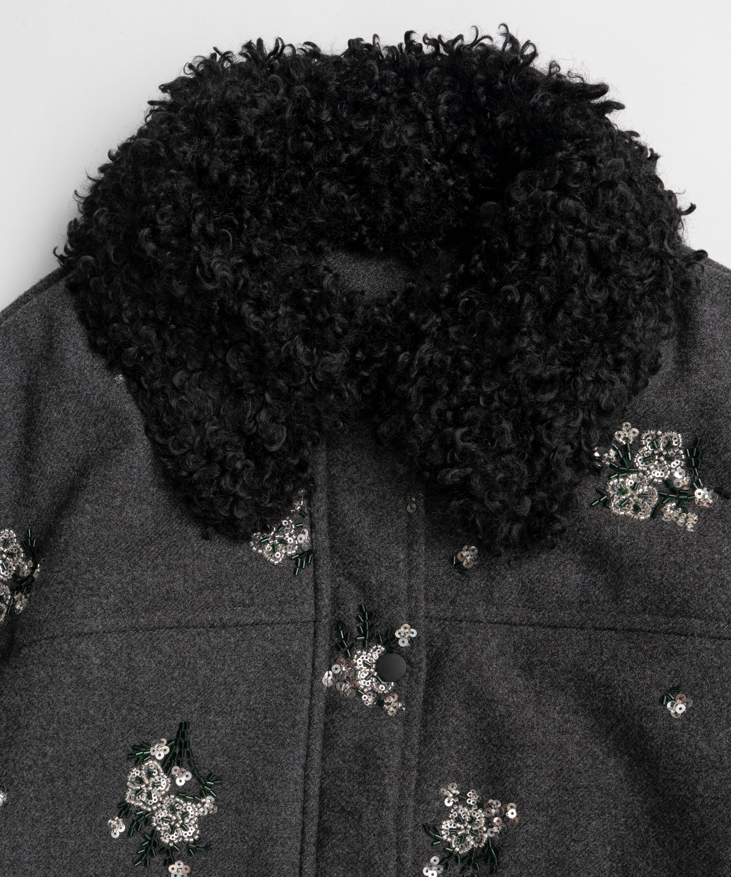 [26WINTER COLLECTION] 2WAY 领 Bijou 刺绣羽绒外套
