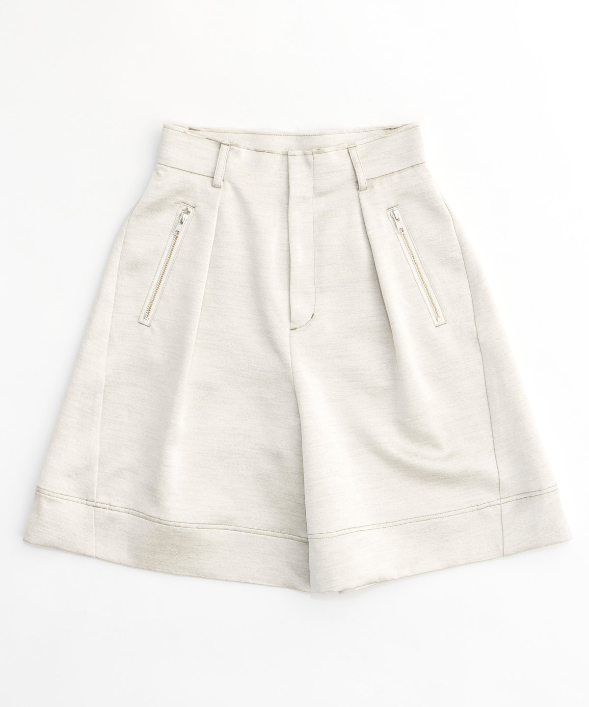 Wide Silhouette Shorts