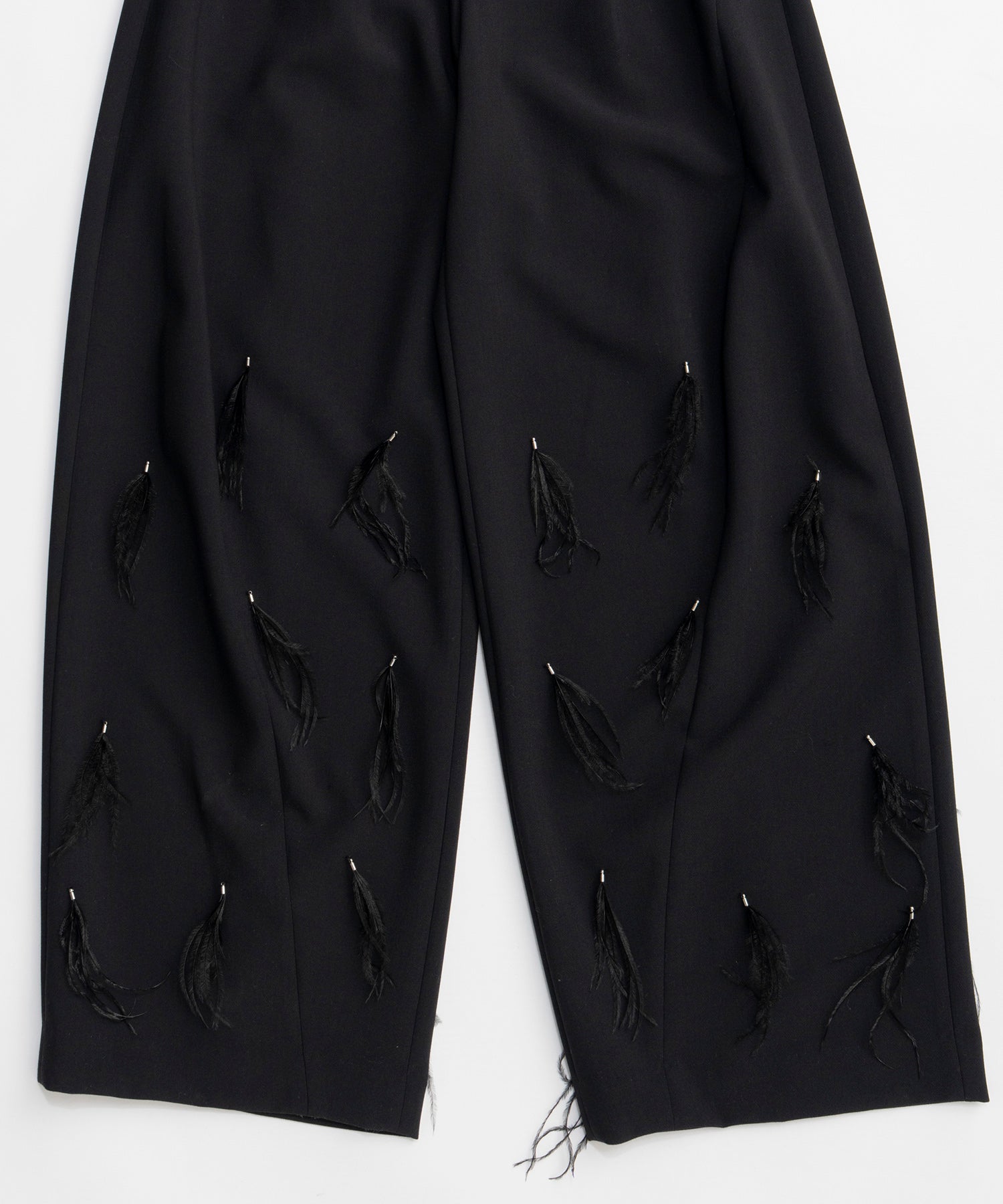 【26SPRING PRE-ORDER】Feather Tuck Pants