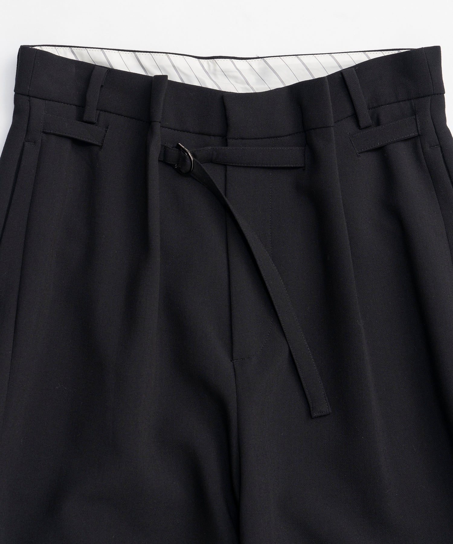 【26SPRING PRE-ORDER】Feather Tuck Pants