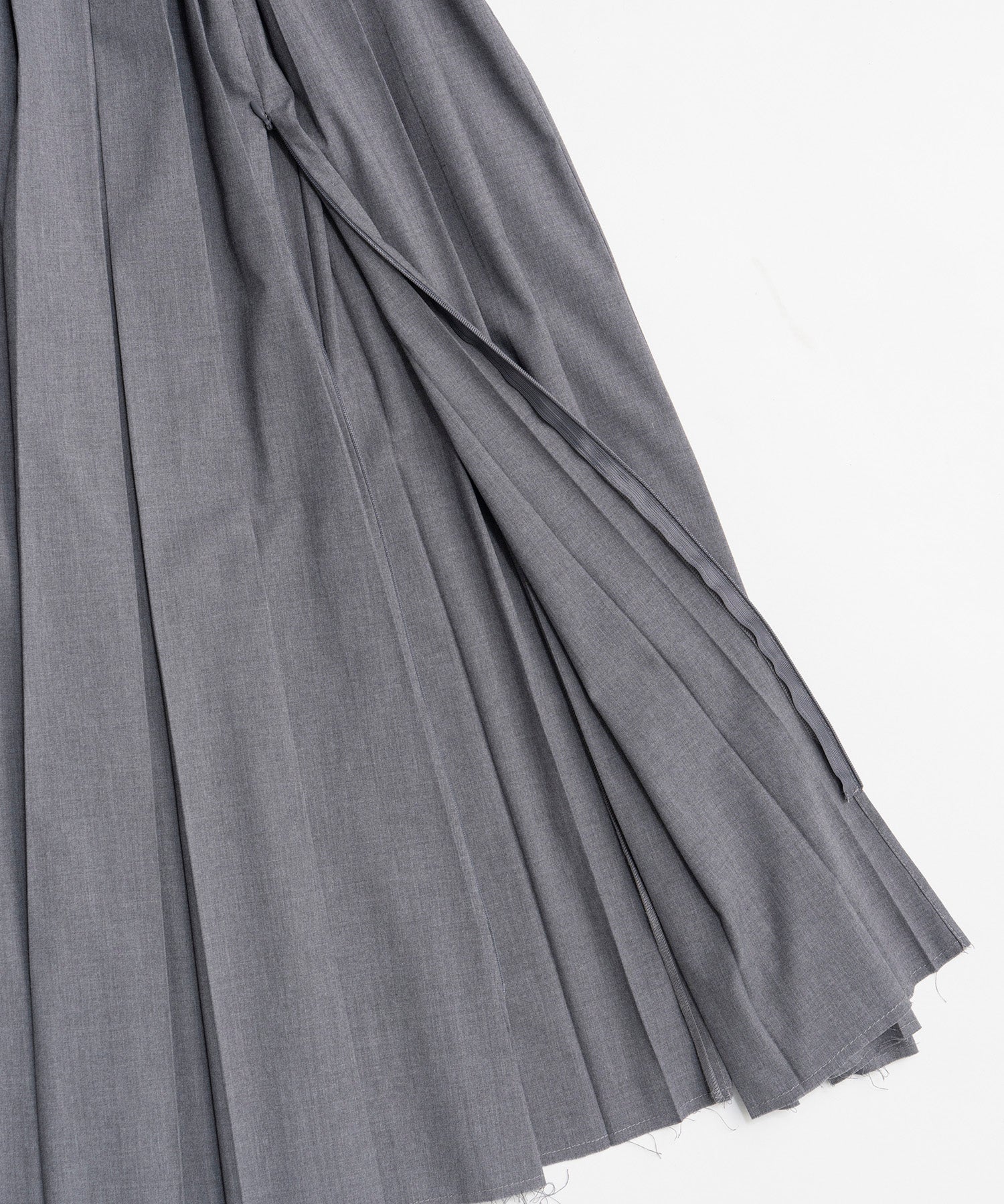 【26SPRING PRE-ORDER】Belted Pleated Skirt