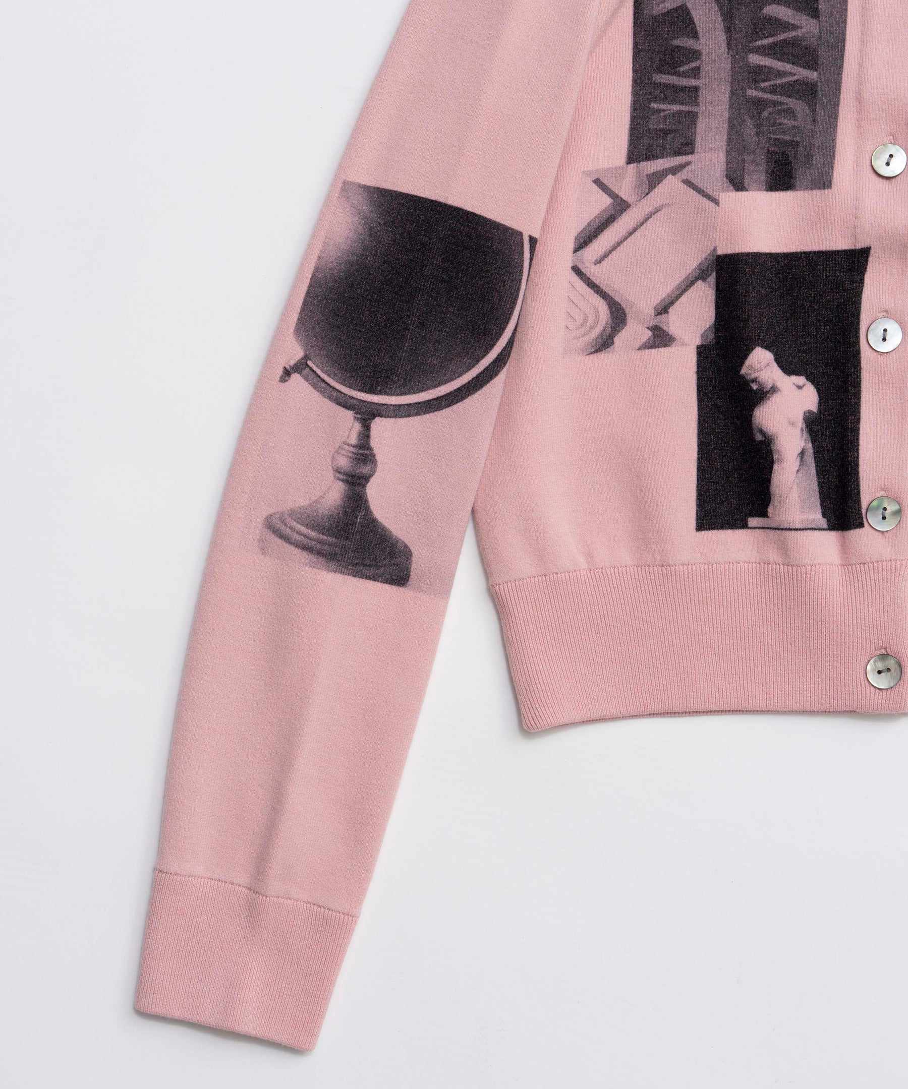 【26SPRING PRE-ORDER】Photo Collage Compact Knit Cardigan