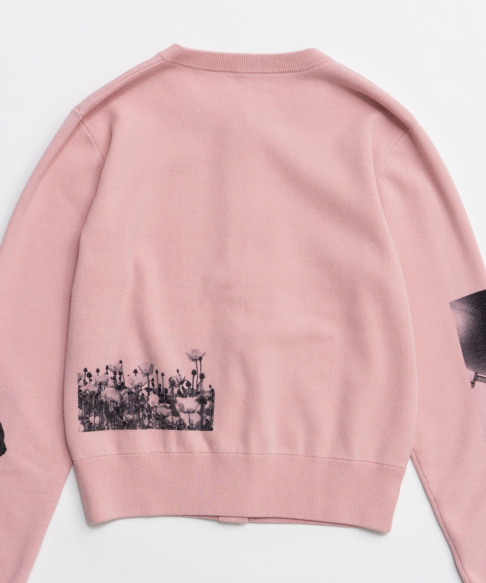 【26SPRING PRE-ORDER】Photo Collage Compact Knit Cardigan