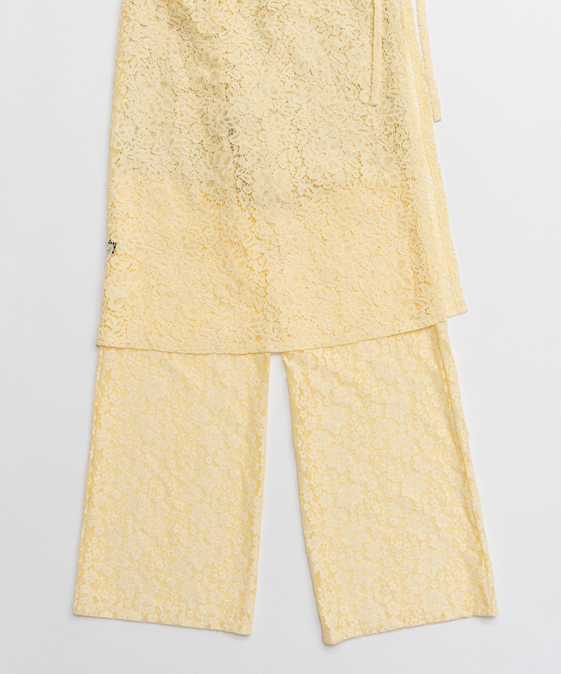 [26SPRING PRE-ORDER] 사이드 개더 랩 레이스 스커트 팬츠