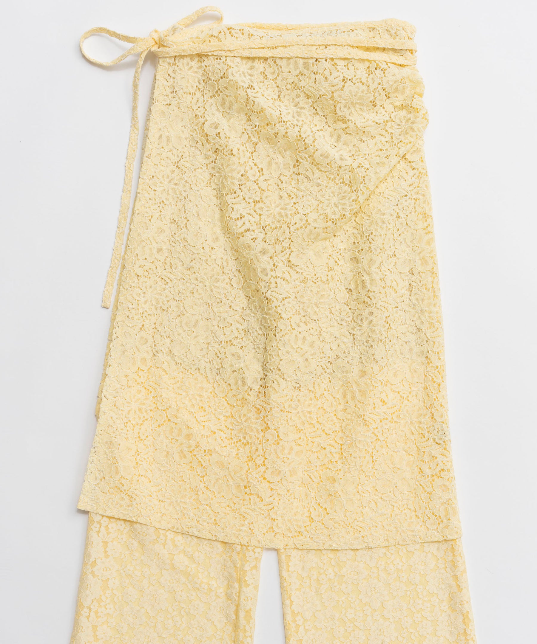 [26SPRING PRE-ORDER] 사이드 개더 랩 레이스 스커트 팬츠