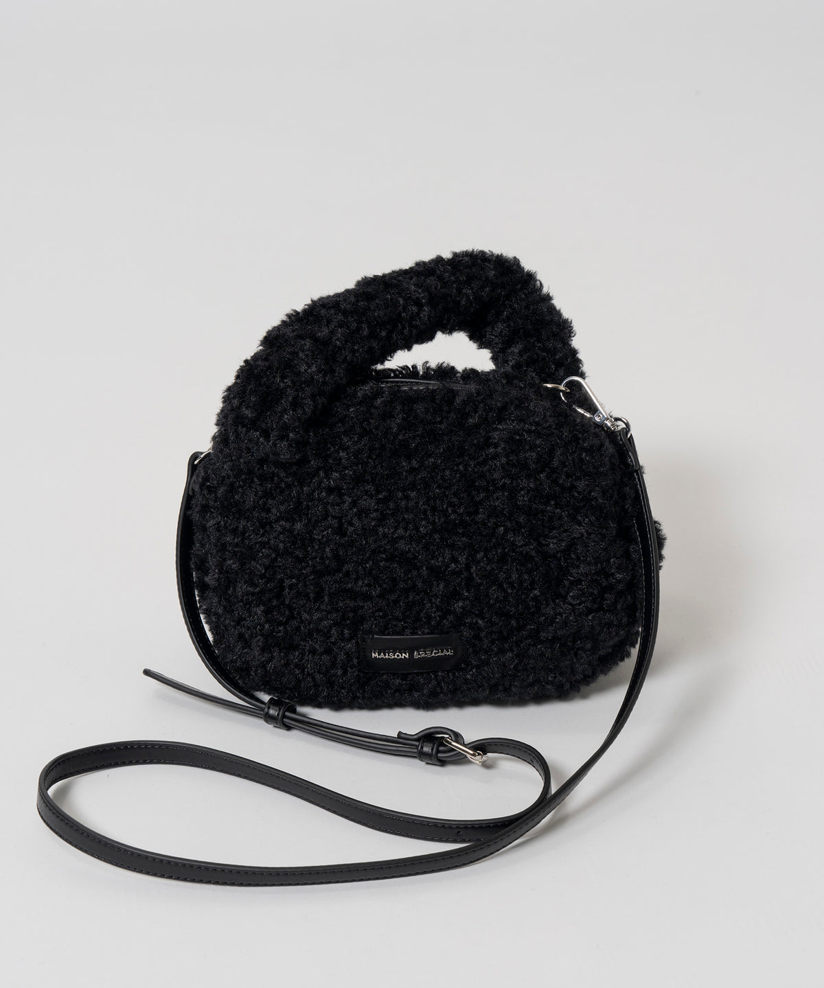 【26AUTUMN PRE-ORDER】Fur Round Mini Bag