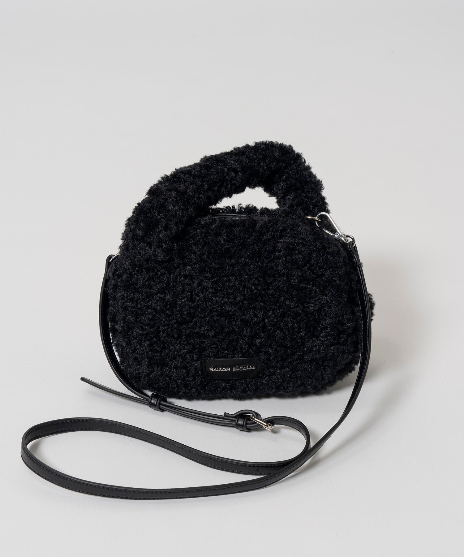 【26AUTUMN PRE-ORDER】Fur Round Mini Bag