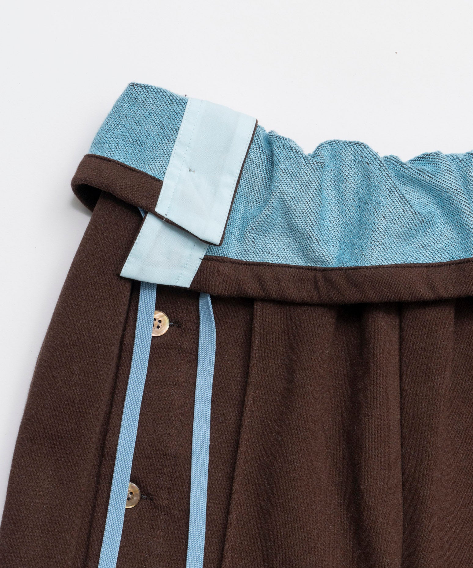 Button Slit Turn-Back Sweat Pants