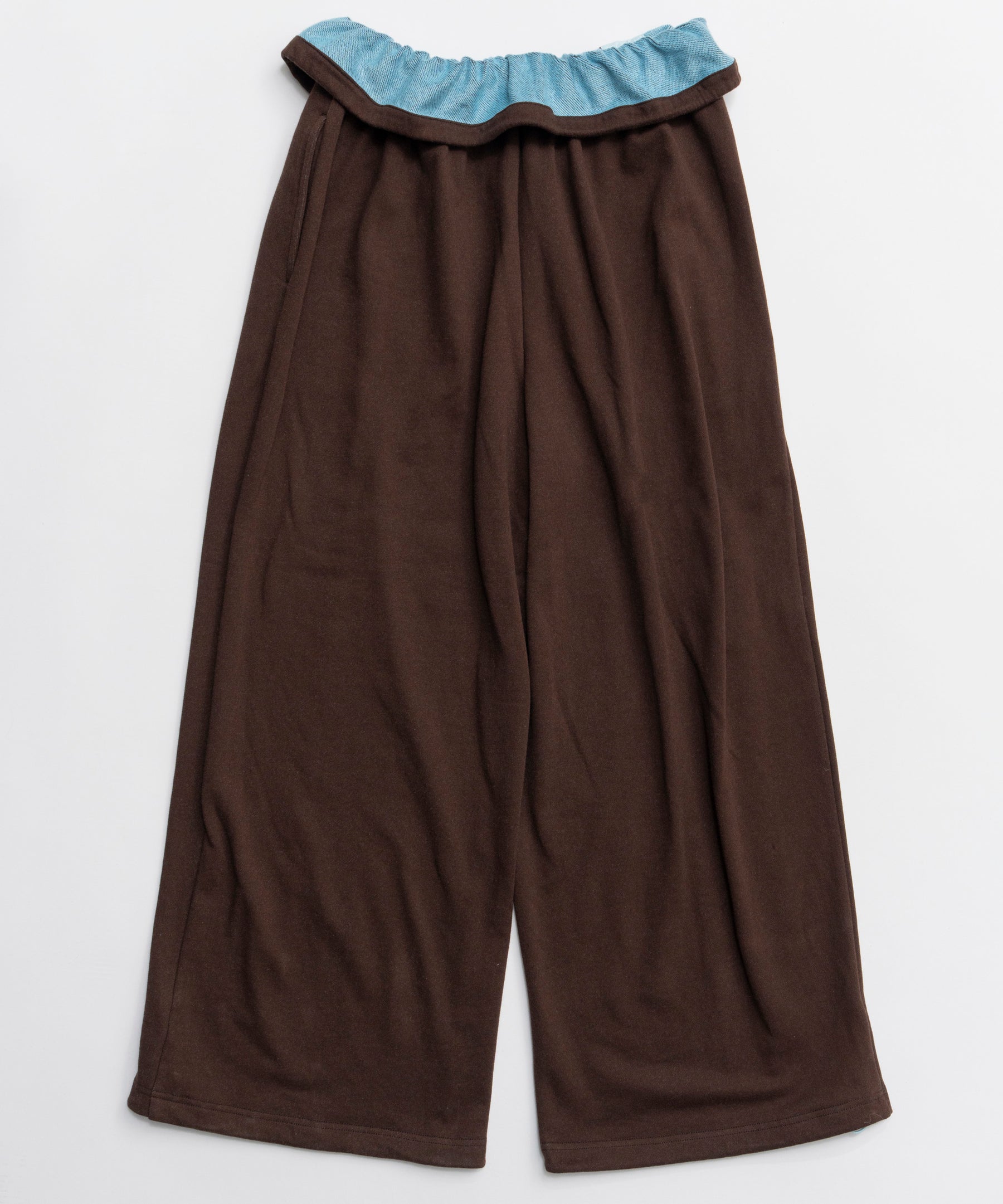 Button Slit Turn-Back Sweat Pants