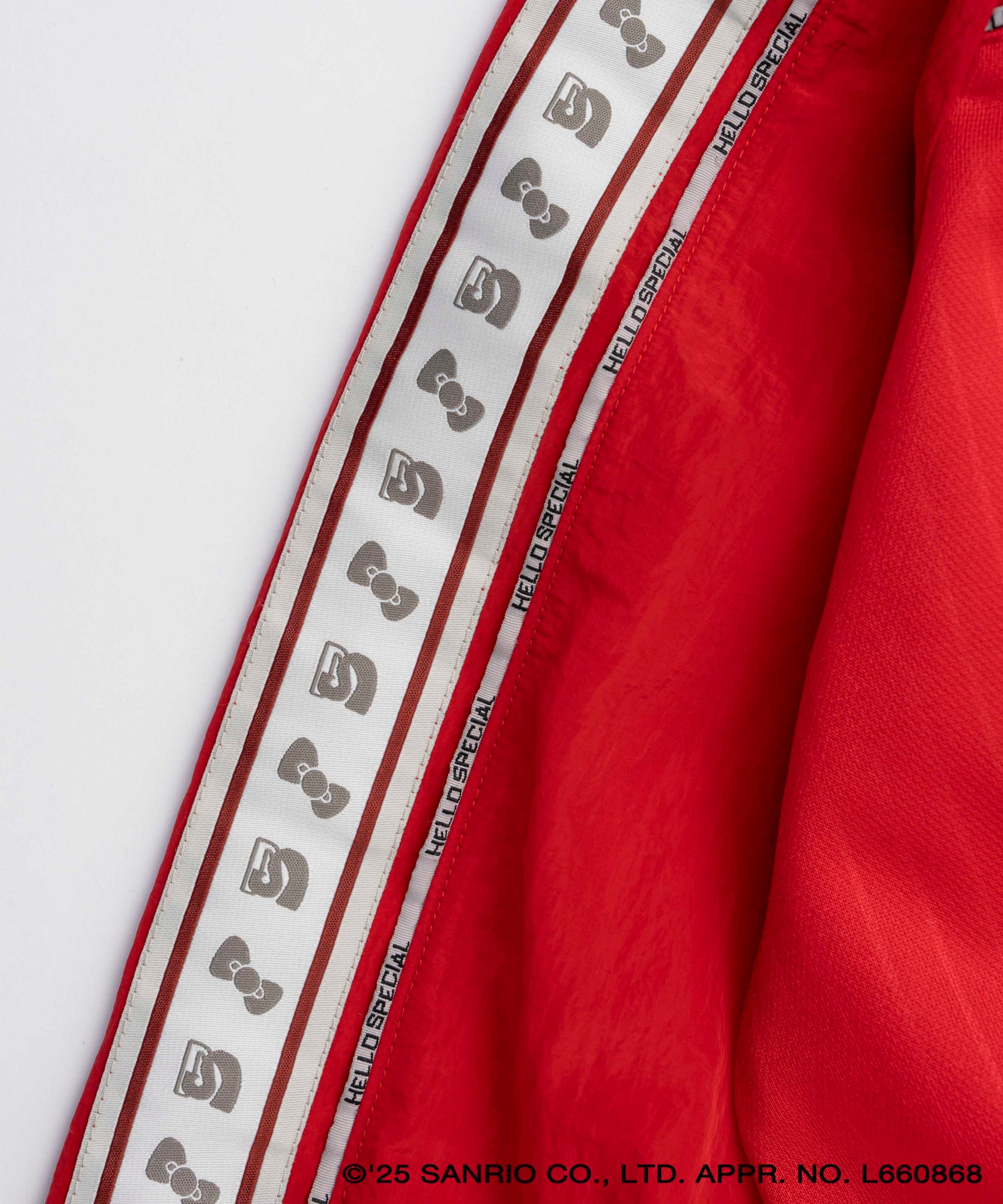 [헬로 키티 × 메이슨 스페셜] 헬로 키티 헬로 스페셜 트랙 재킷