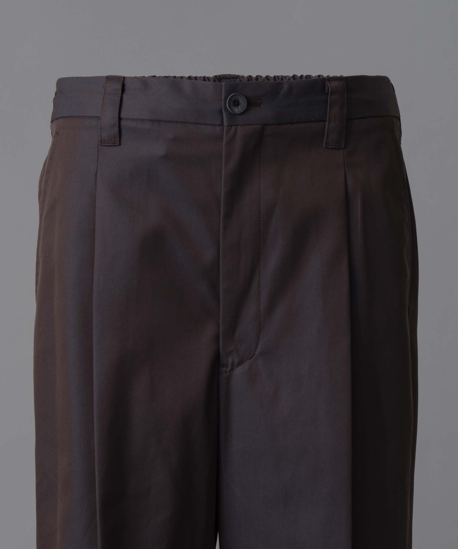 120/2/2/2/2/2/Suvin Cotton Gabardine Prime-Wide One Tuck Pants