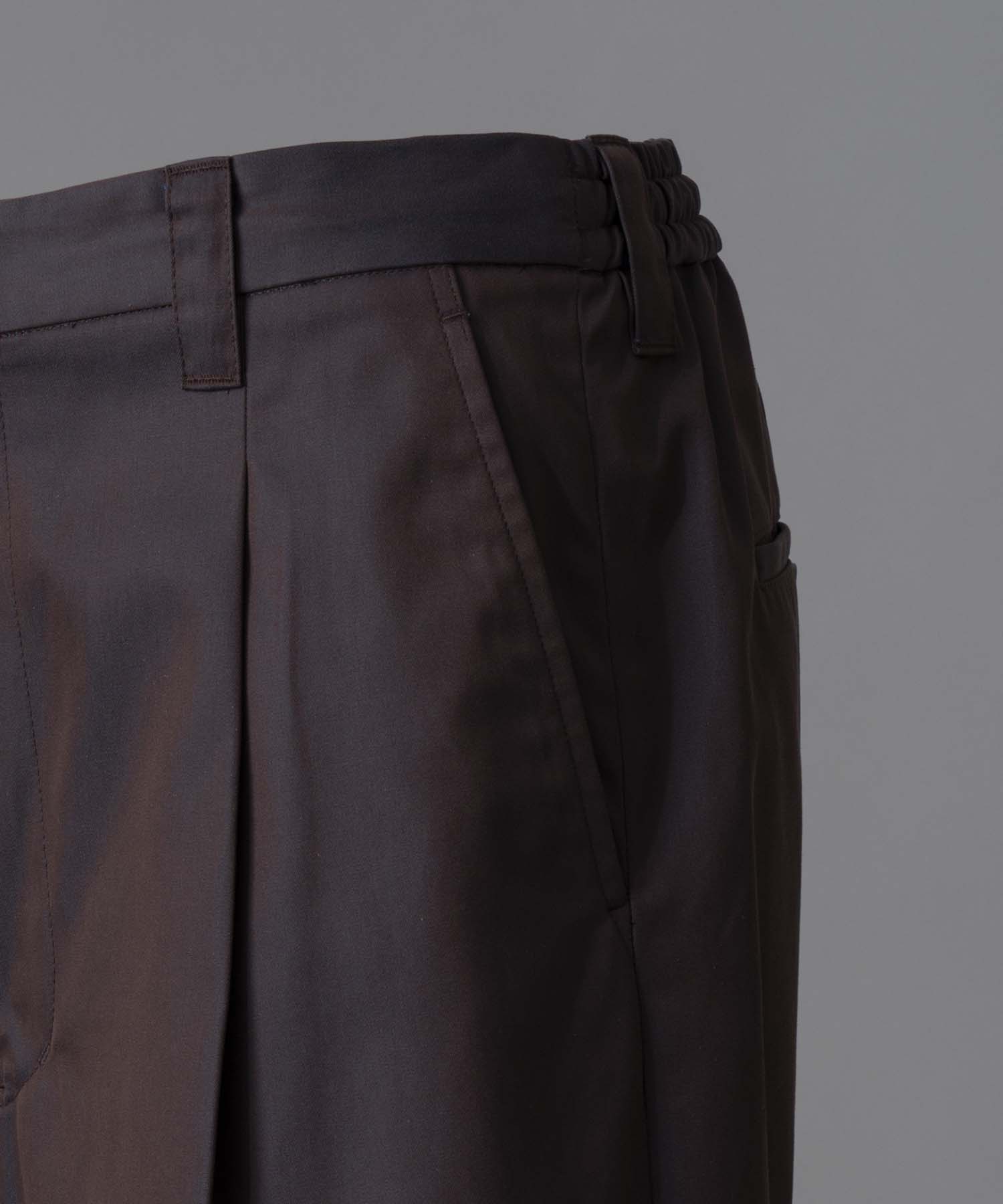 120/2/2/2/2/2/SUVIN COTTON GABARDINE PRIME-WIDE ONE TUCK PANTS