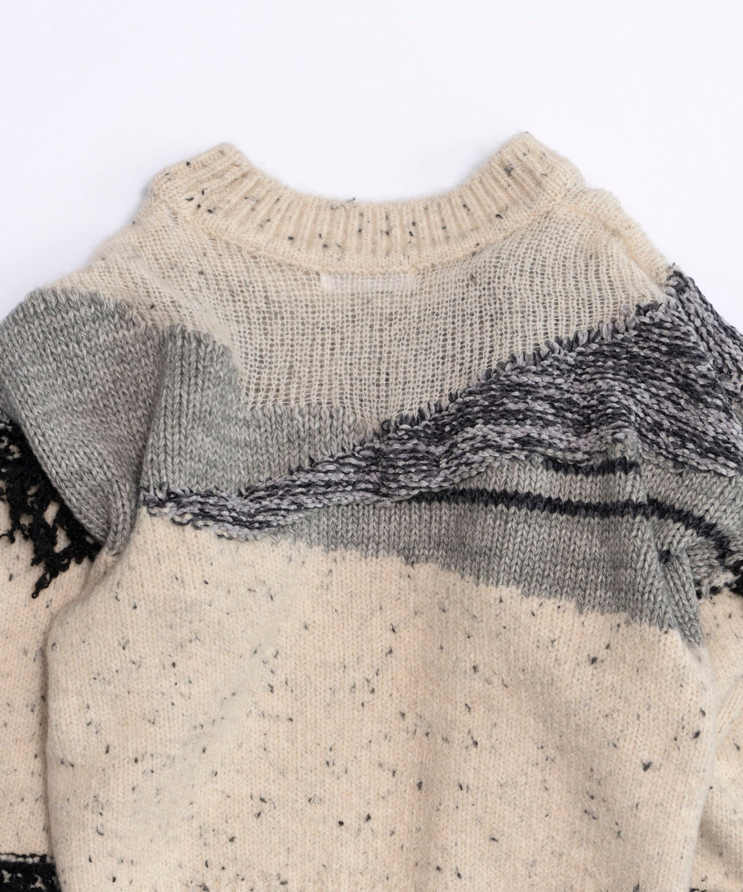 Mix Yarn Fringe Knit