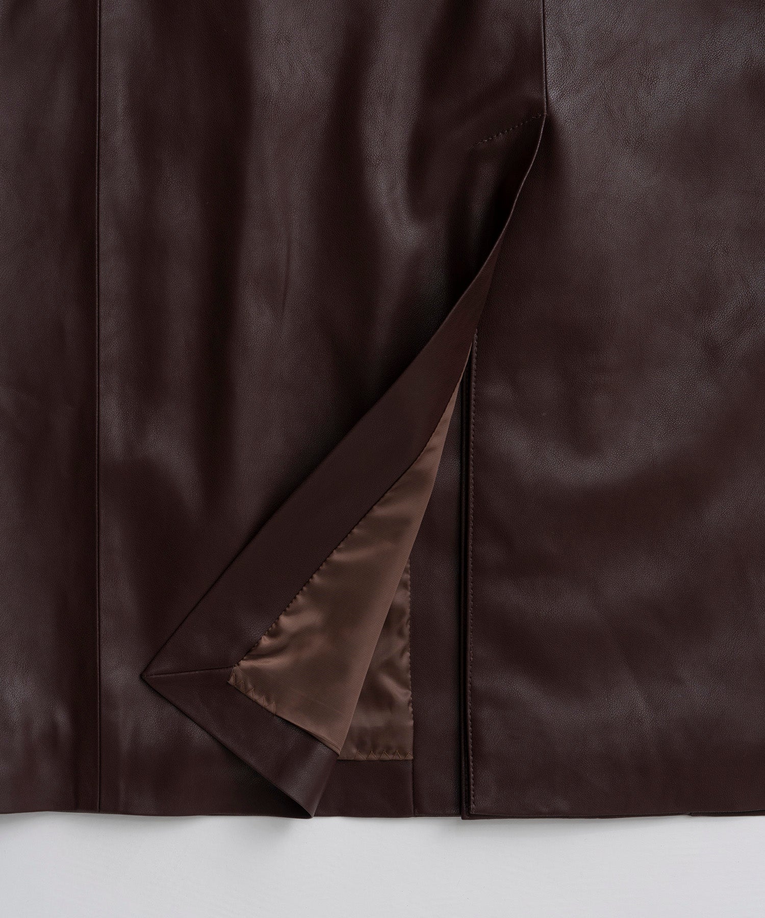 【26AUTUMN PRE-ORDER】Stand Collar Leather Long Coat