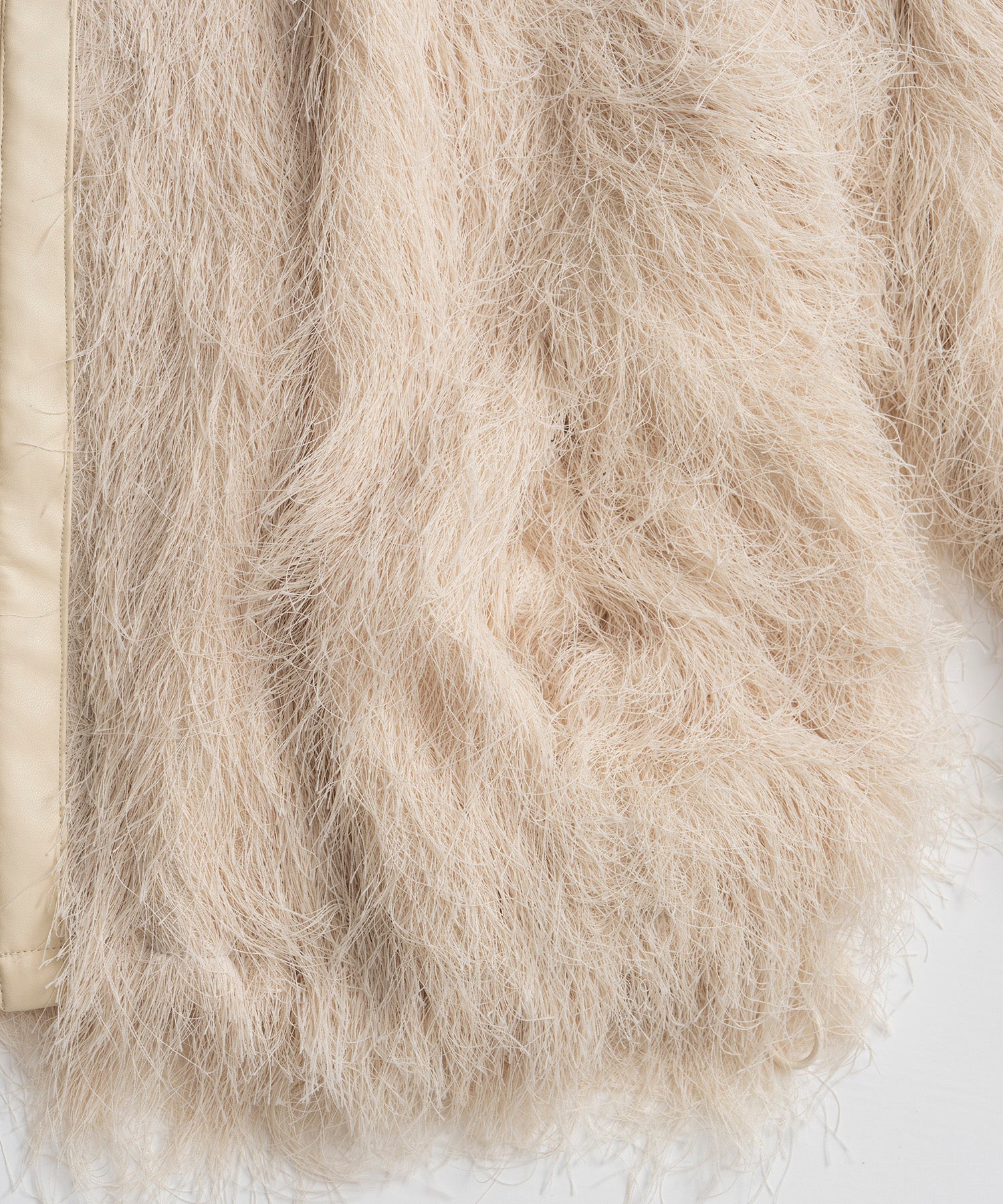 【26AUTUMN PRE-ORDER】Feather High-Neck Blouson