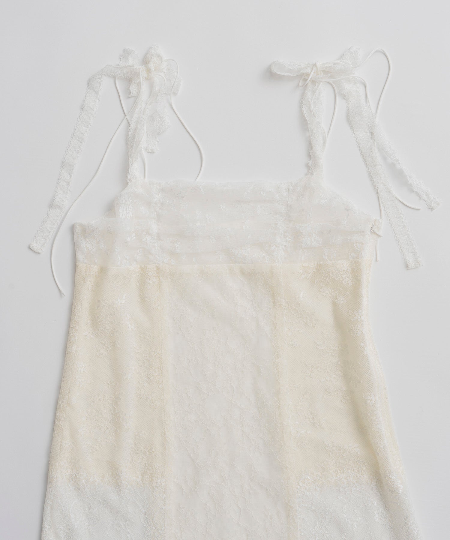【26AUTUMN PRE-ORDER】(Yurika Nakano Collaboration) Mille-Feuille Camisole Dress