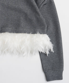 【26AUTUMN PRE-ORDER】Feather Hem Half-Zip Top